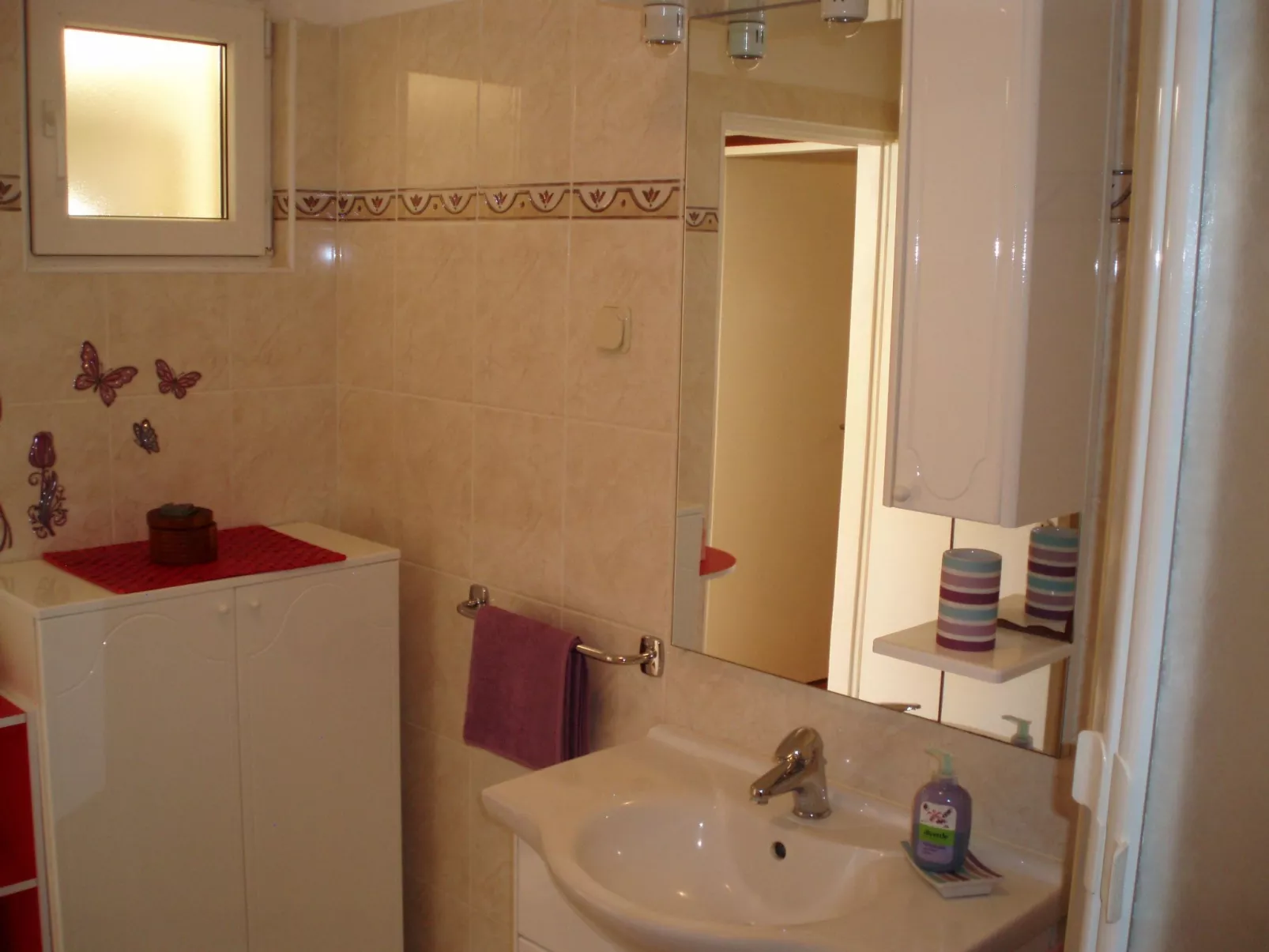 "Vrboska" direkt am Strand-Binnen