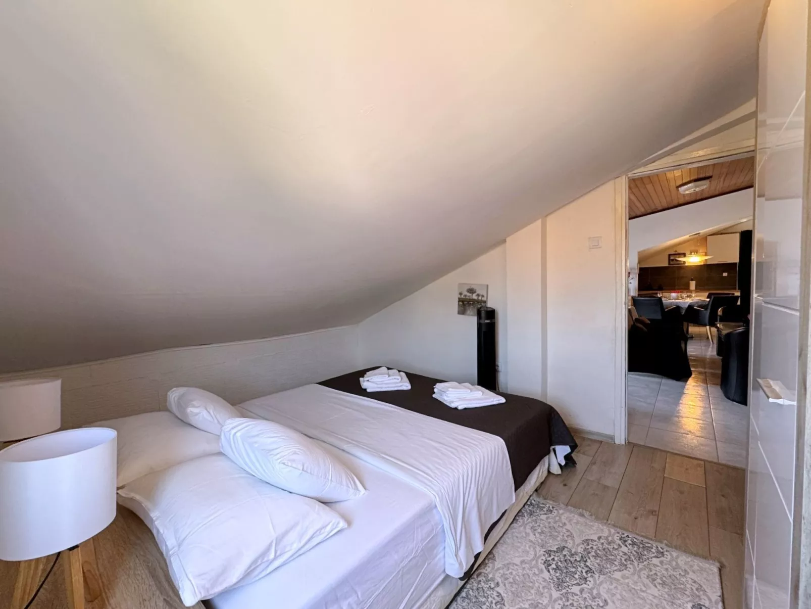 Apartment Lure-Binnen