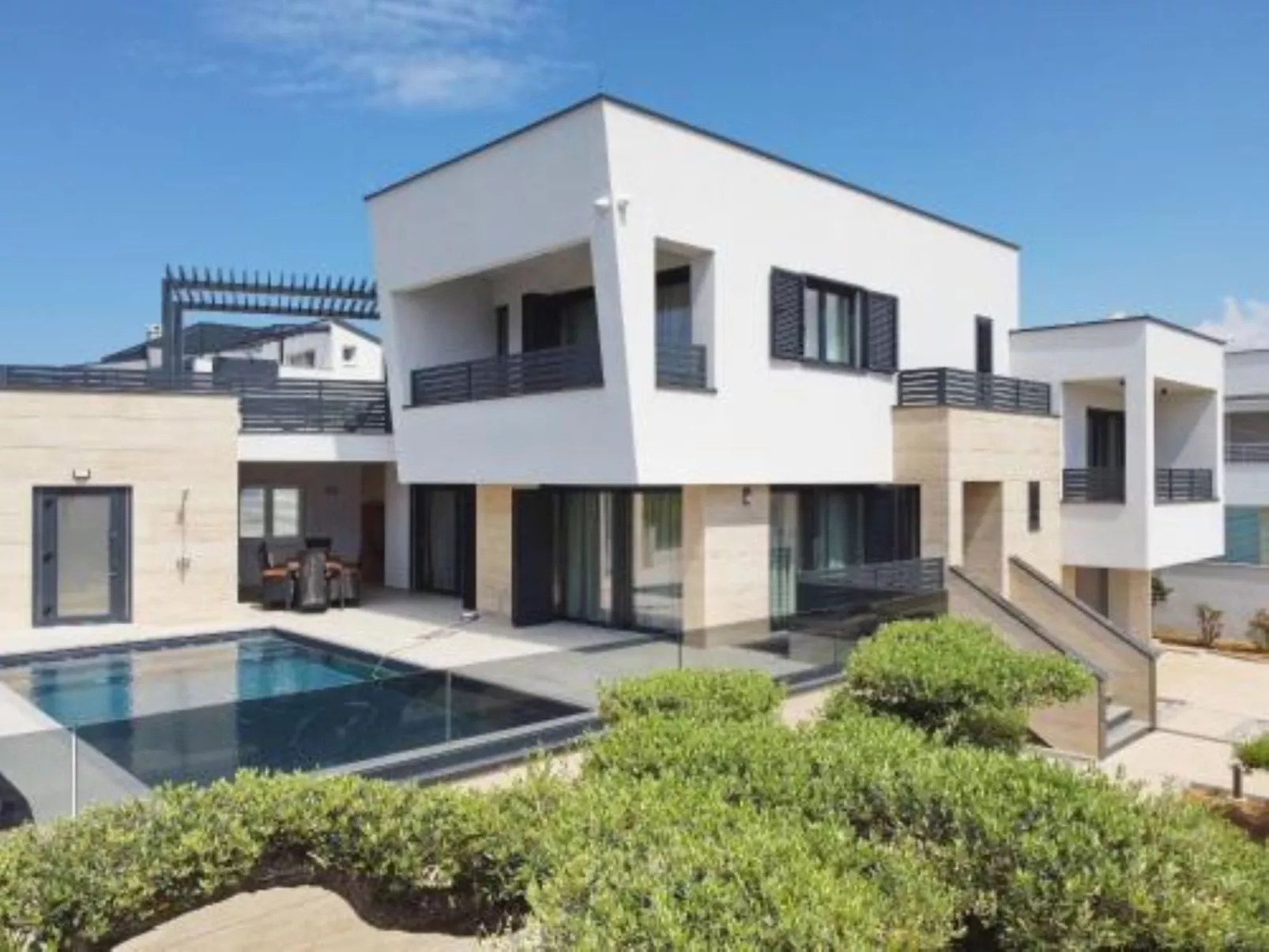 Villa Petra mit beheiztem Pool und Sauna-Image-tags.info