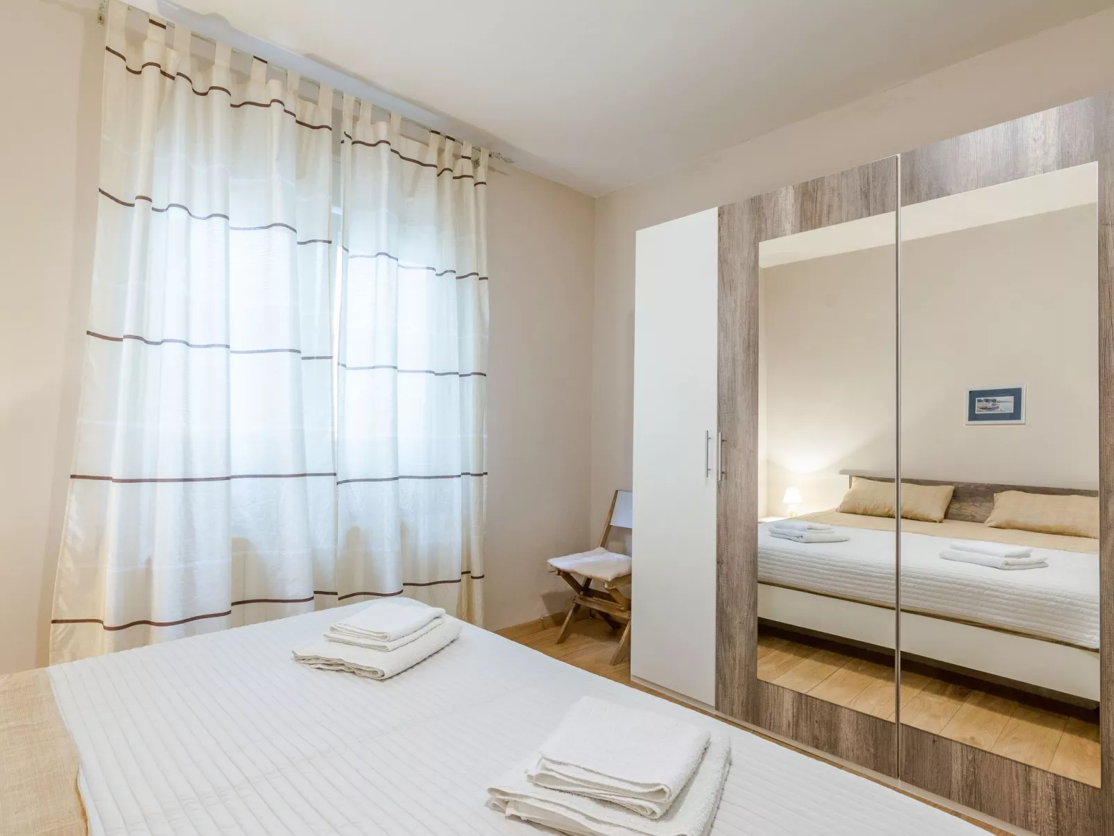 "Jeger" mit Terrasse-Binnen