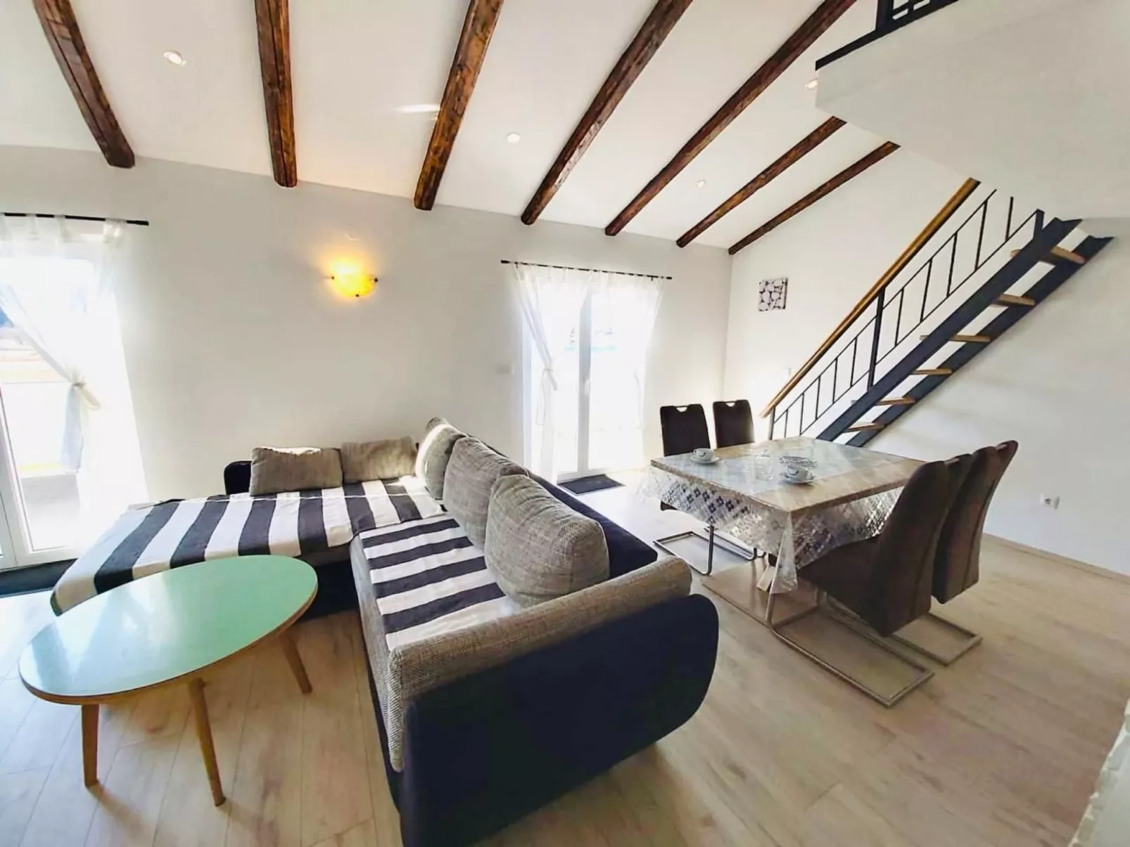 Apartment Karlo auf zwei Wohnebenen, mit Meerblick-Binnen