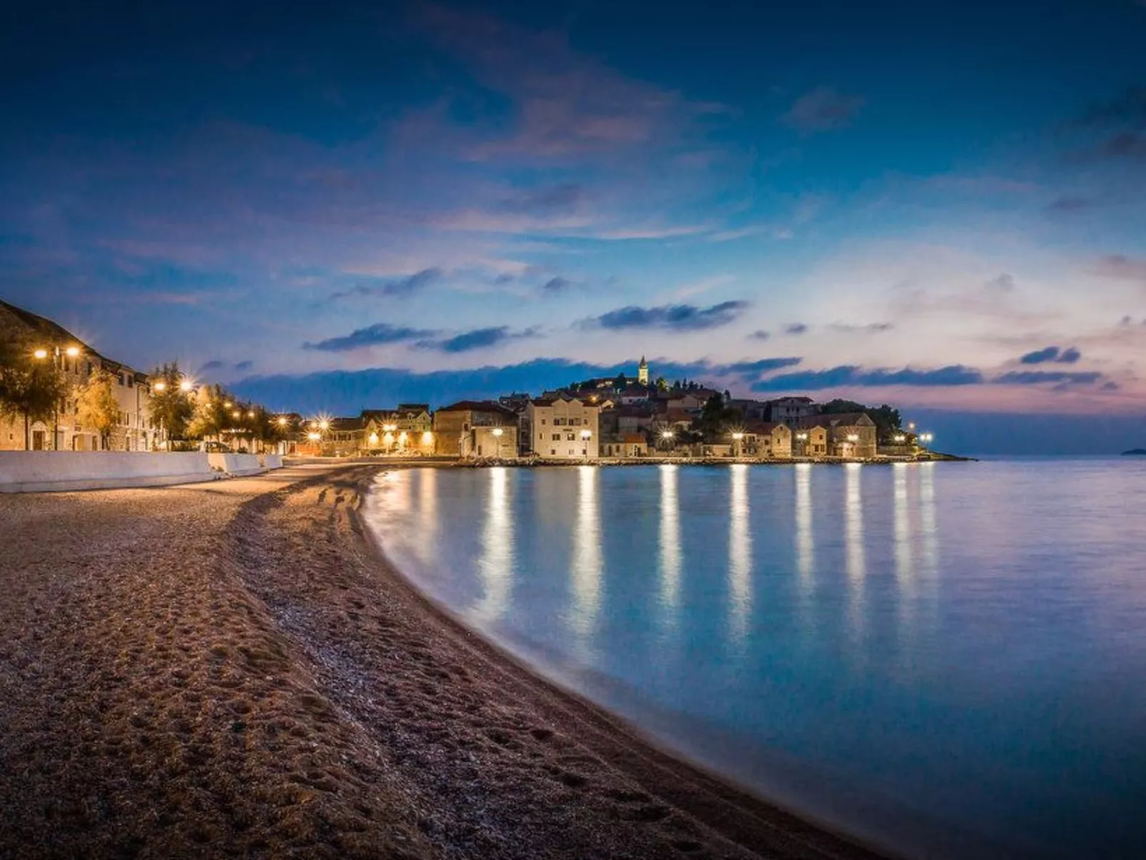 In Primošten mit privatem Pool-Binnen