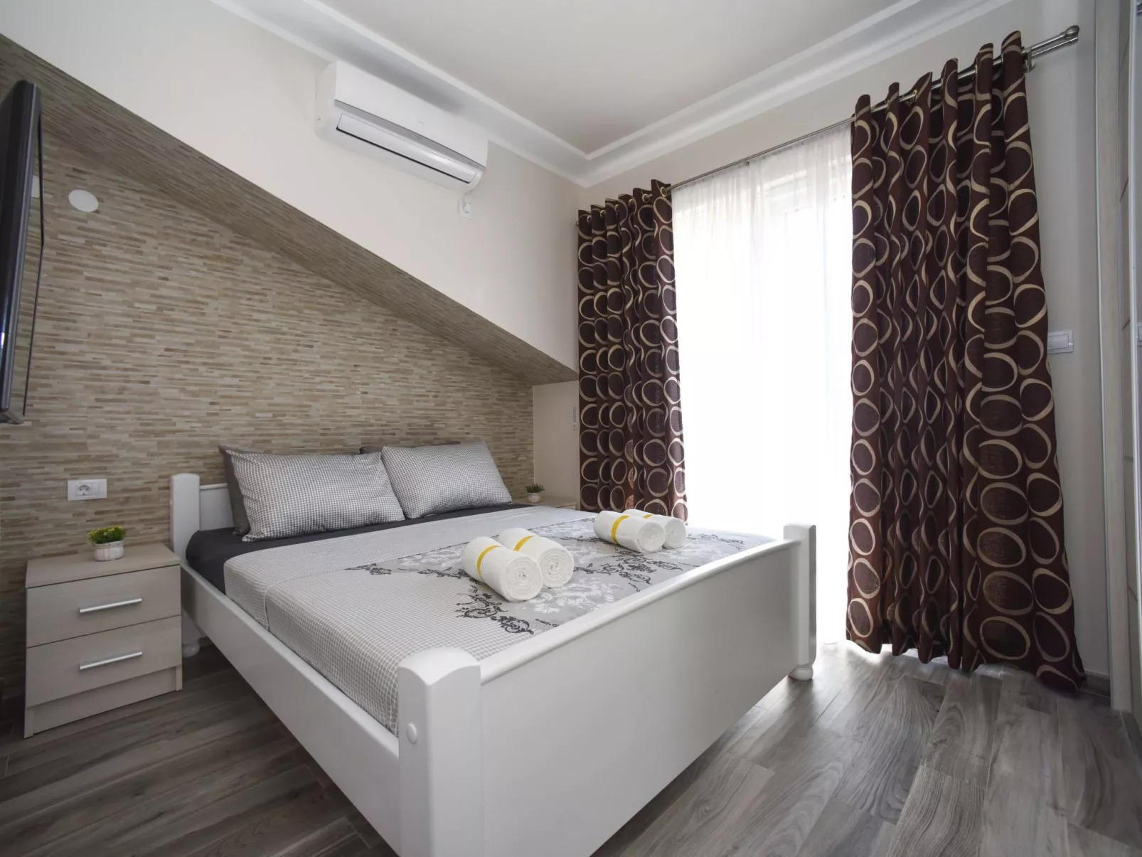 Wohnung mit Dachterrasse-Binnen