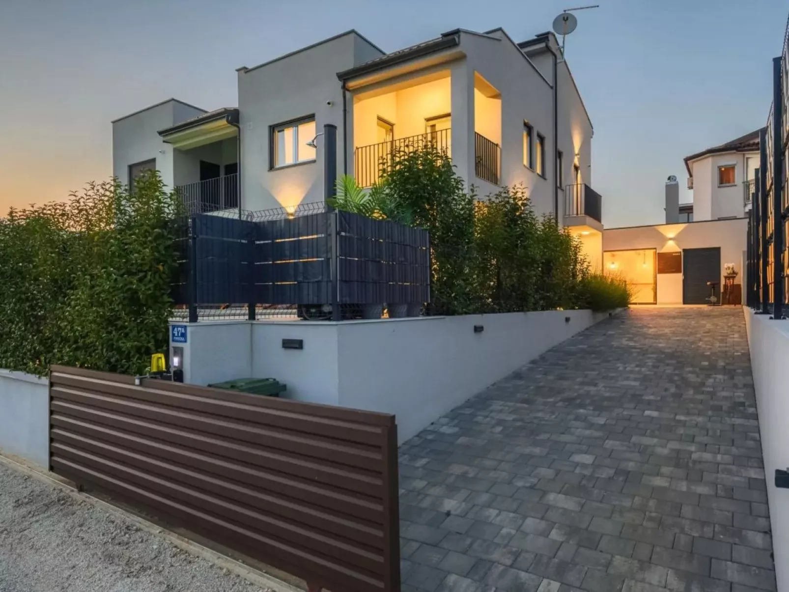 Villa Diva Exclusive-Image-tags.info