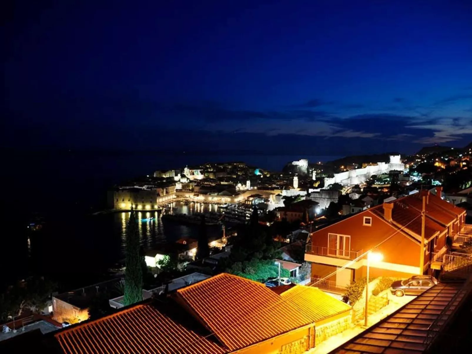 Mit Terrasse, in der Nähe des Strandes und des Zentrums, über den Dächern von D-Buiten