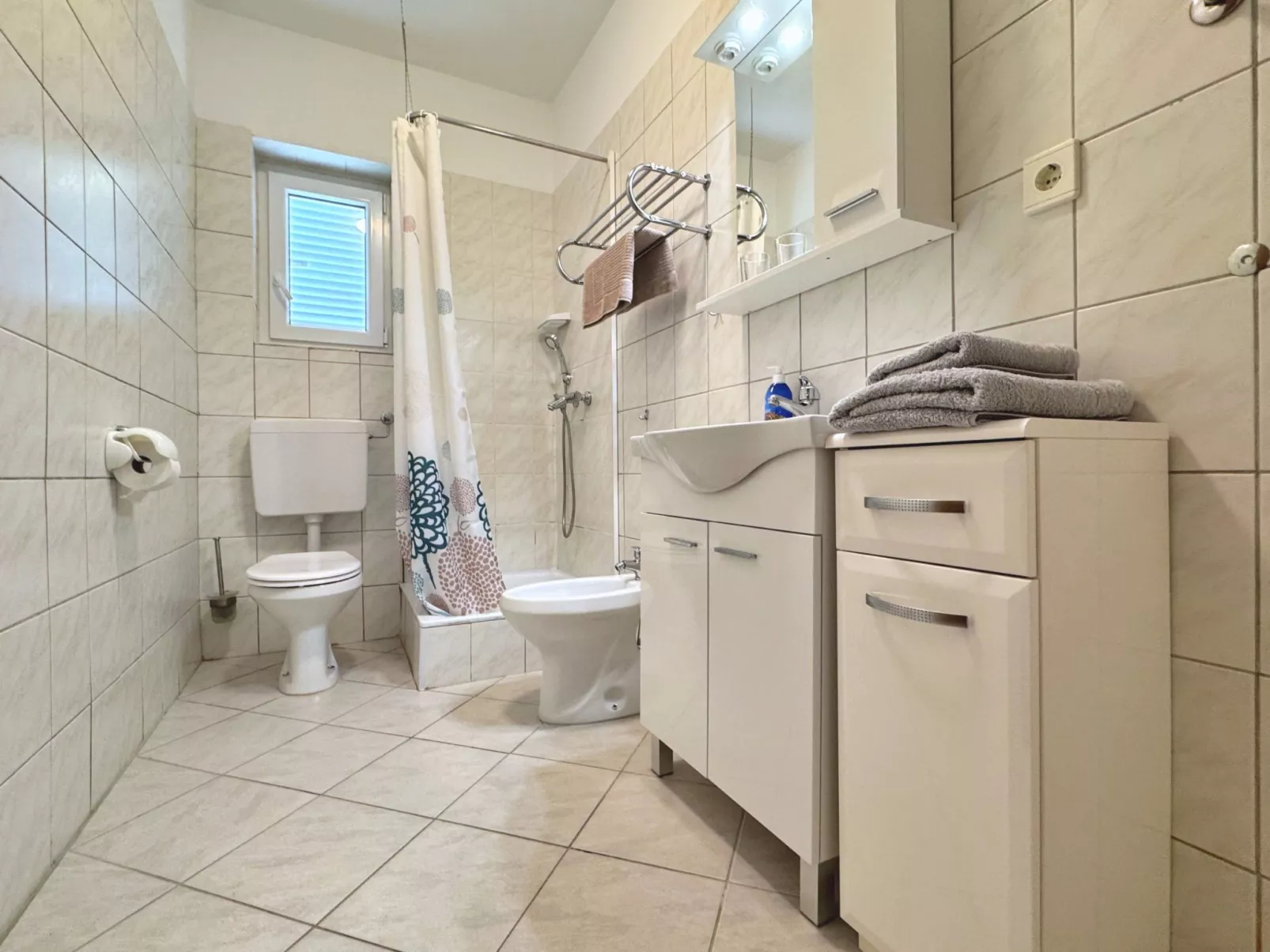 Apartment Nikolic-Binnen