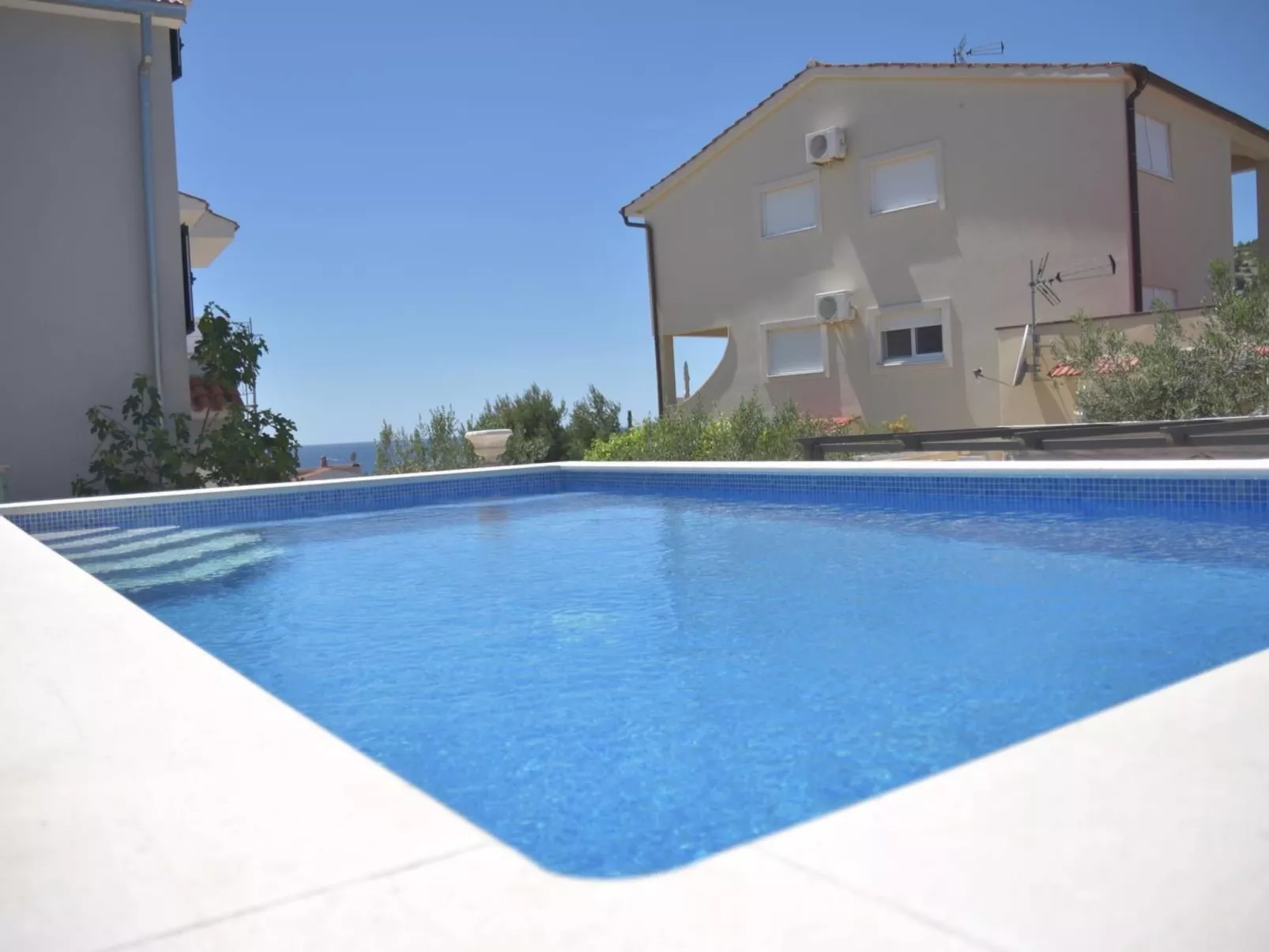 Villa Luger 2. OG-Buiten