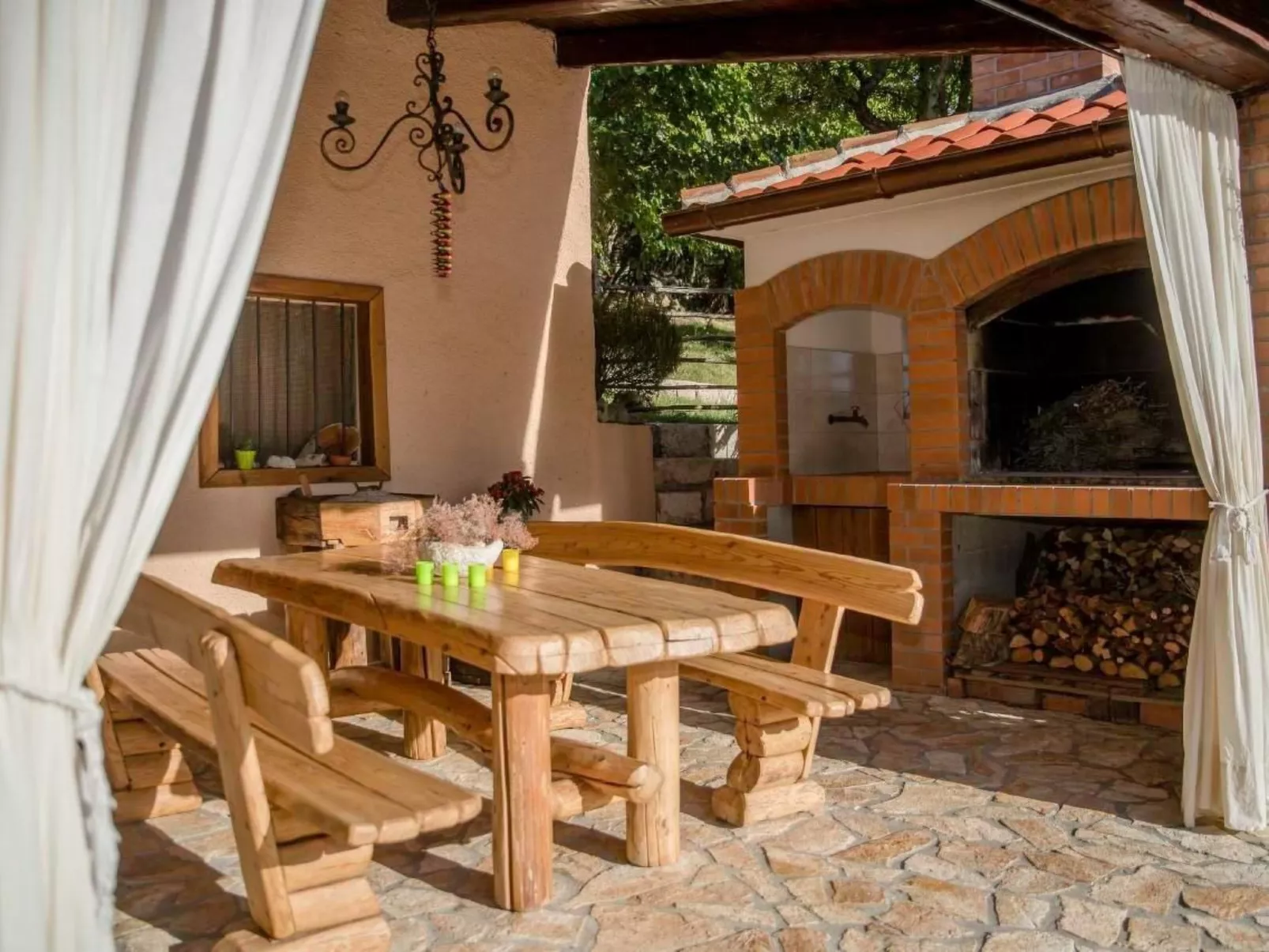 Tolles Ferienhaus in Supetarska Draga mit Garten-Image-tags.info