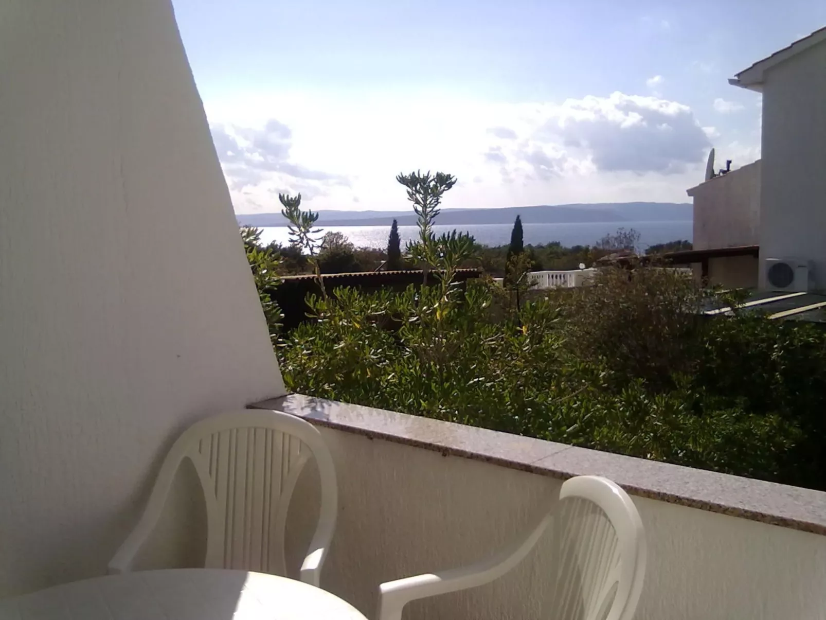 Appartement "Josip" mit Blick auf das Wasser-Image-tags.info