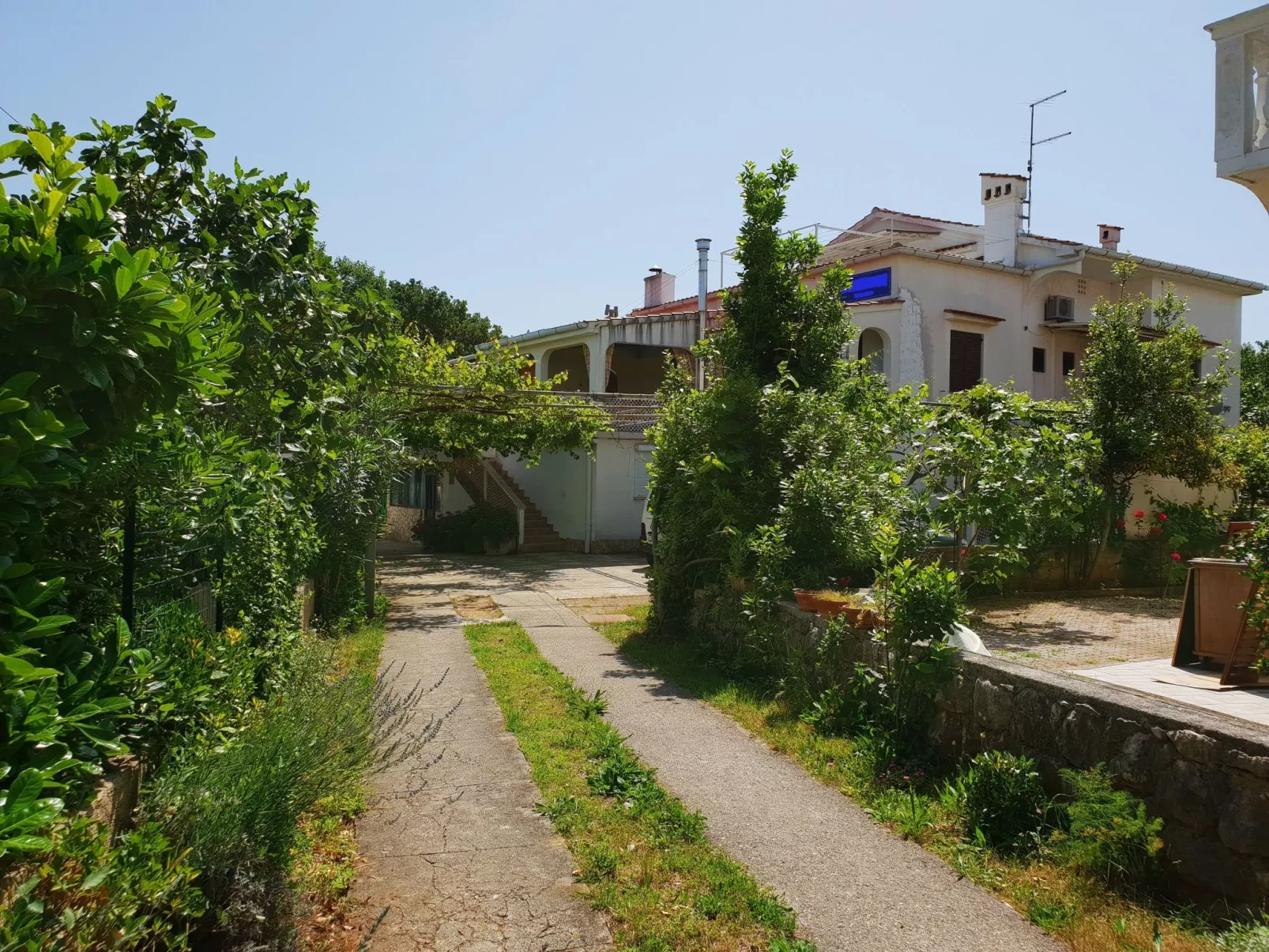 Apartment Srdoc-Buiten