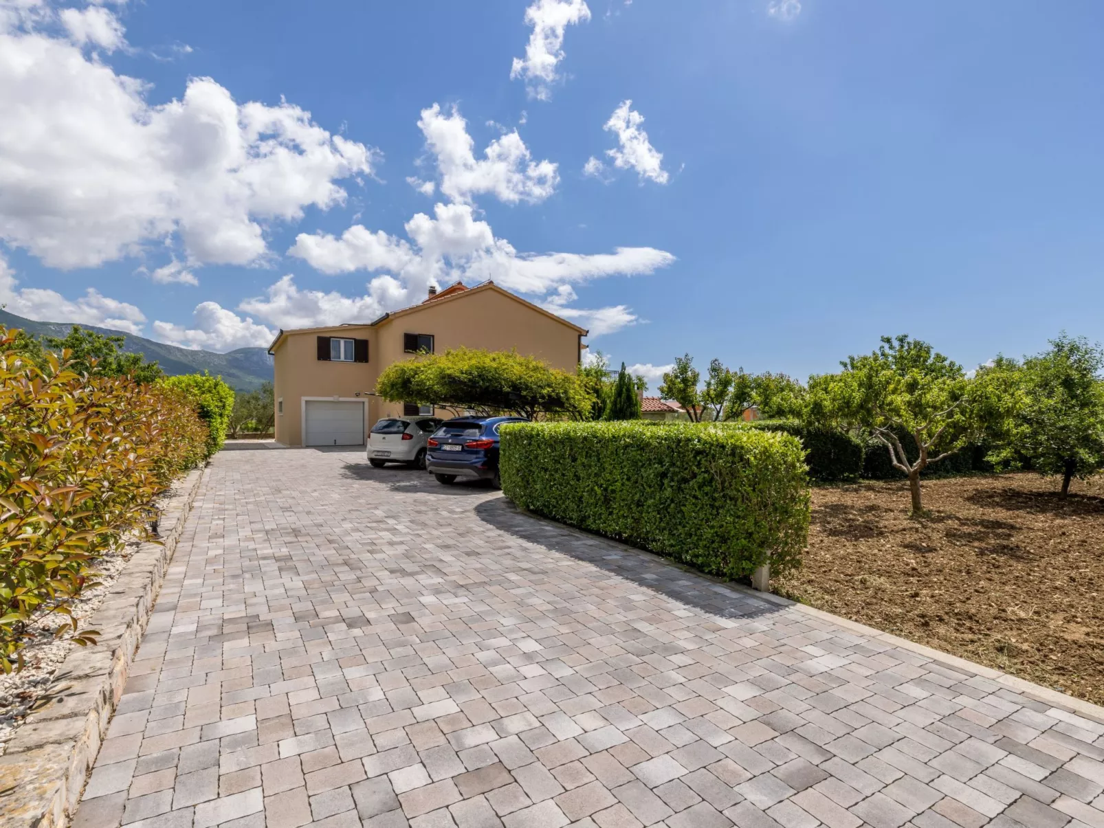 Villa Oasis privater Pool für bis zu 10 Personen-Buiten