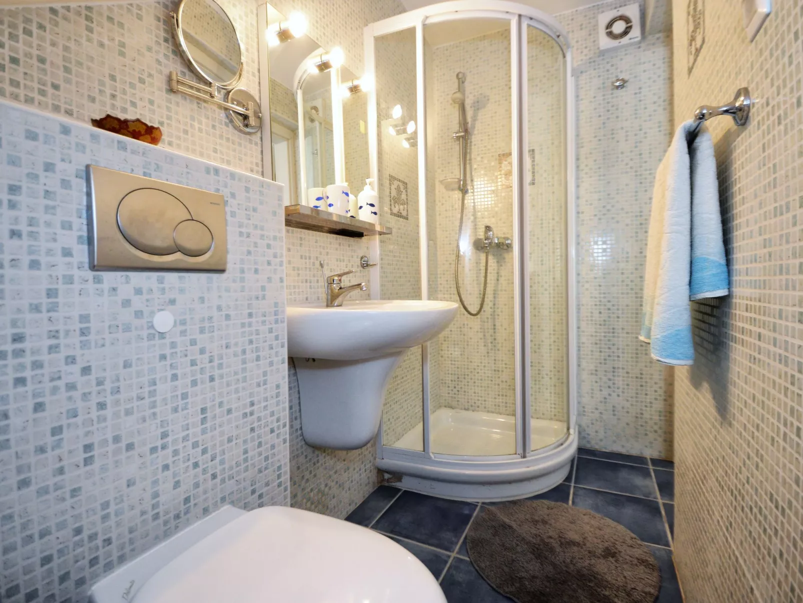 Villa "Bella"-Binnen