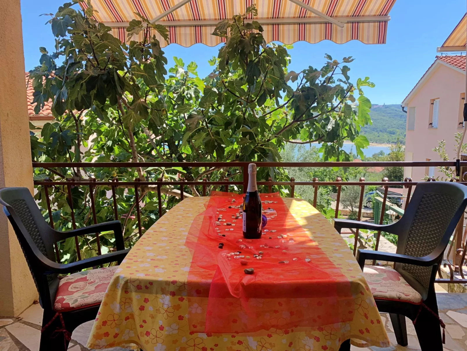 Apartment Santic-Buiten