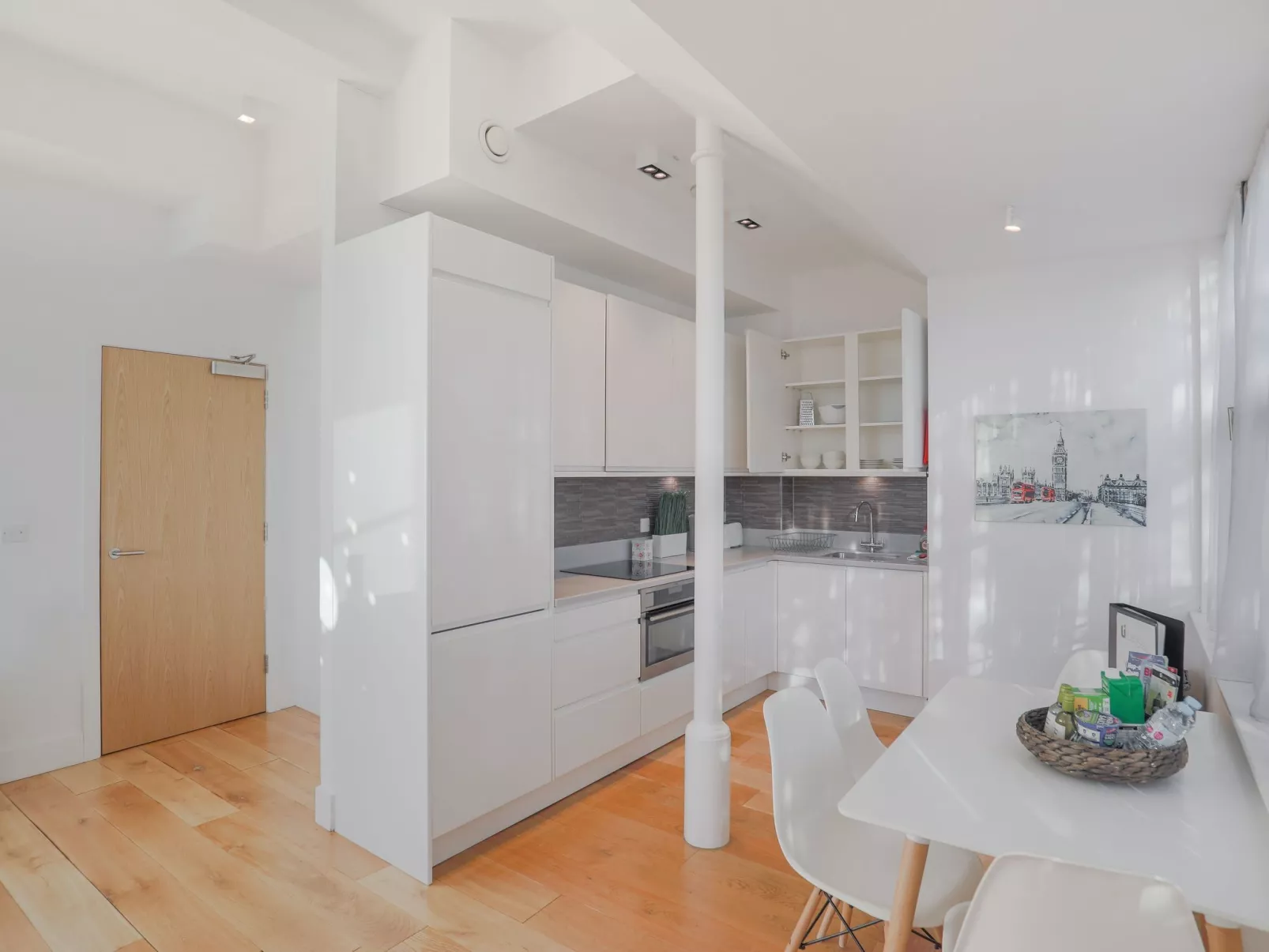 Urban Stay Shard View 2-Bett 2-Bad-Image-tags.info