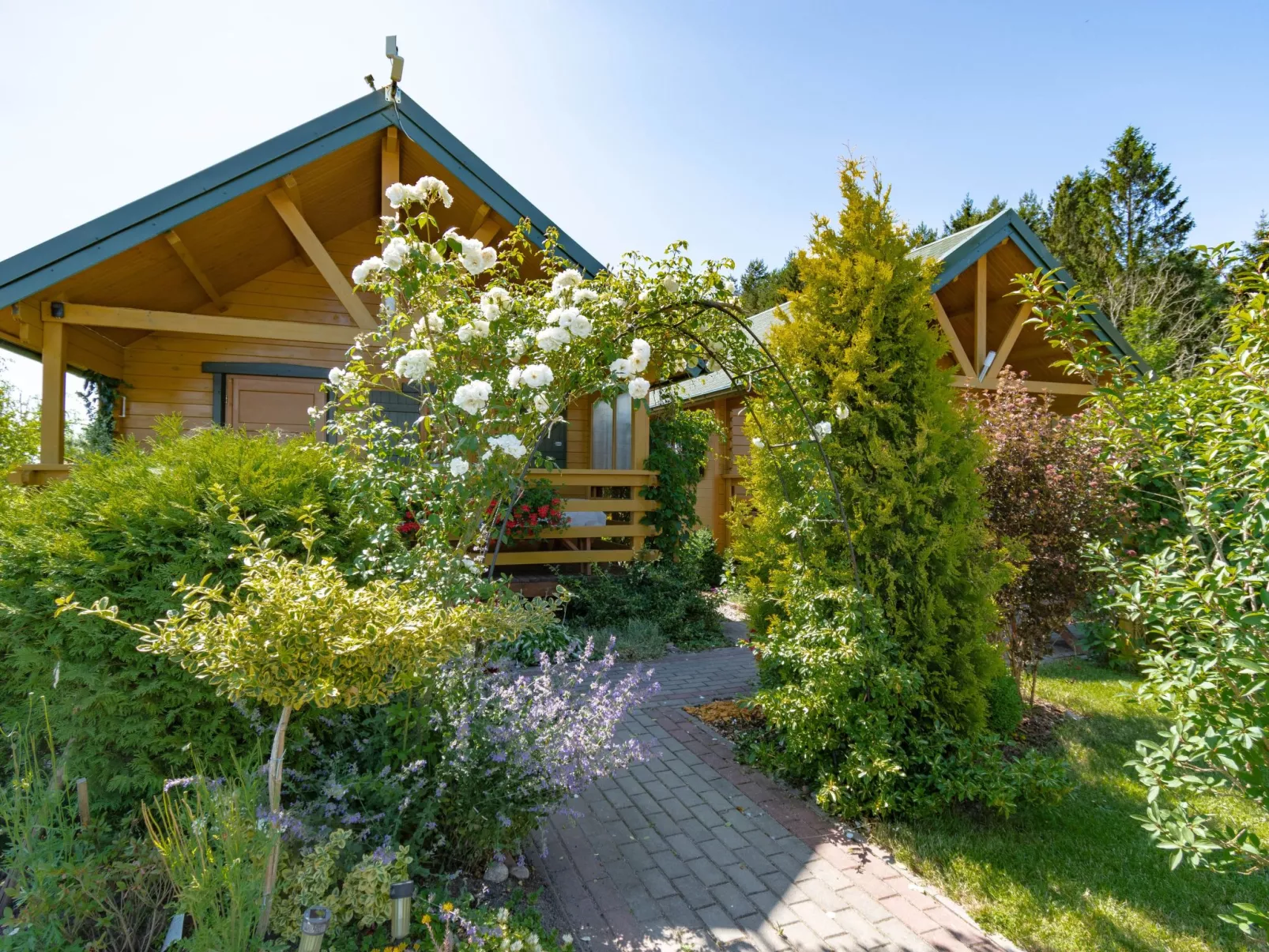 In Rusinowo mit Terrasse und Garten-Image-tags.info