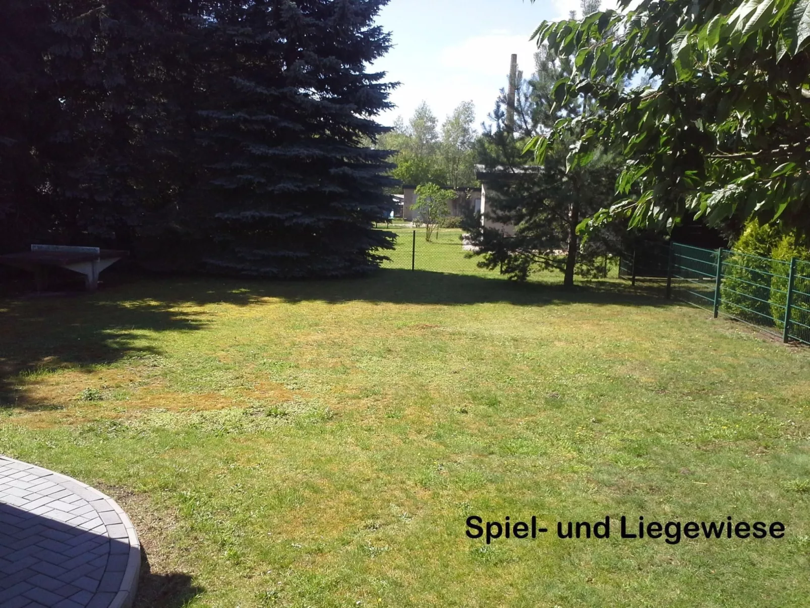 Kleines Ferienhaus mit Garten in Wismar-Buiten