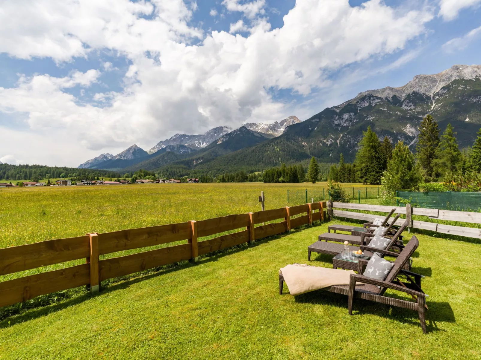 Appartement "Freiraum"-Buiten