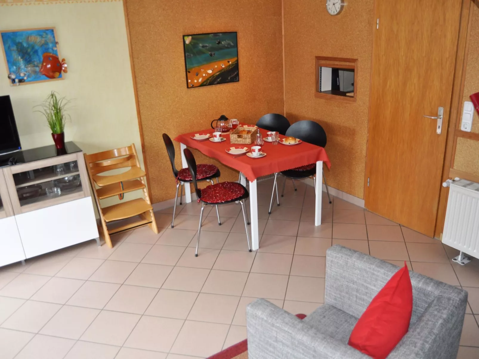 Sonniges Ferienhaus hinter dem Deich-Image-tags.info