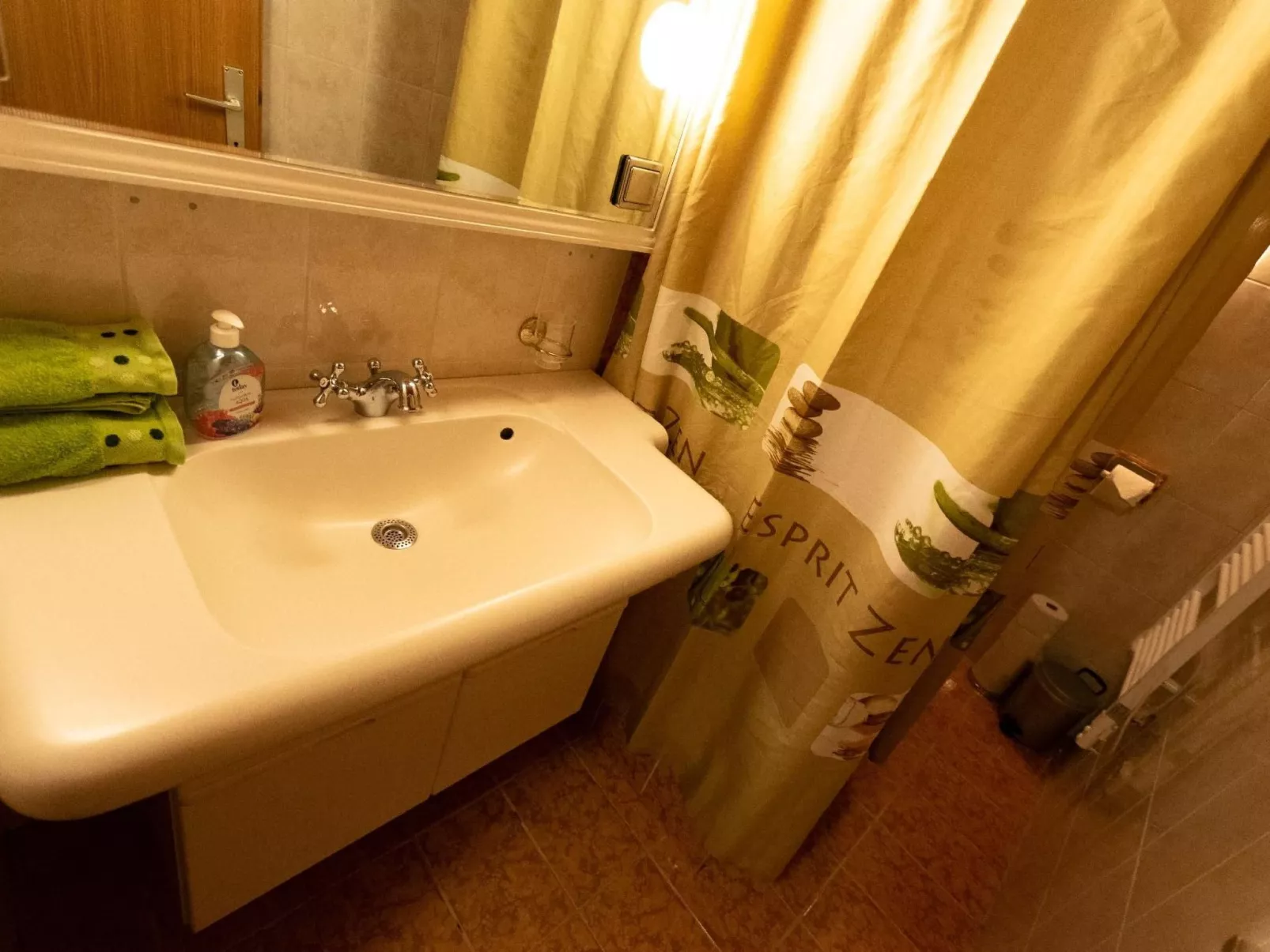 Mit beheiztem Pool in Flattach - Binnen