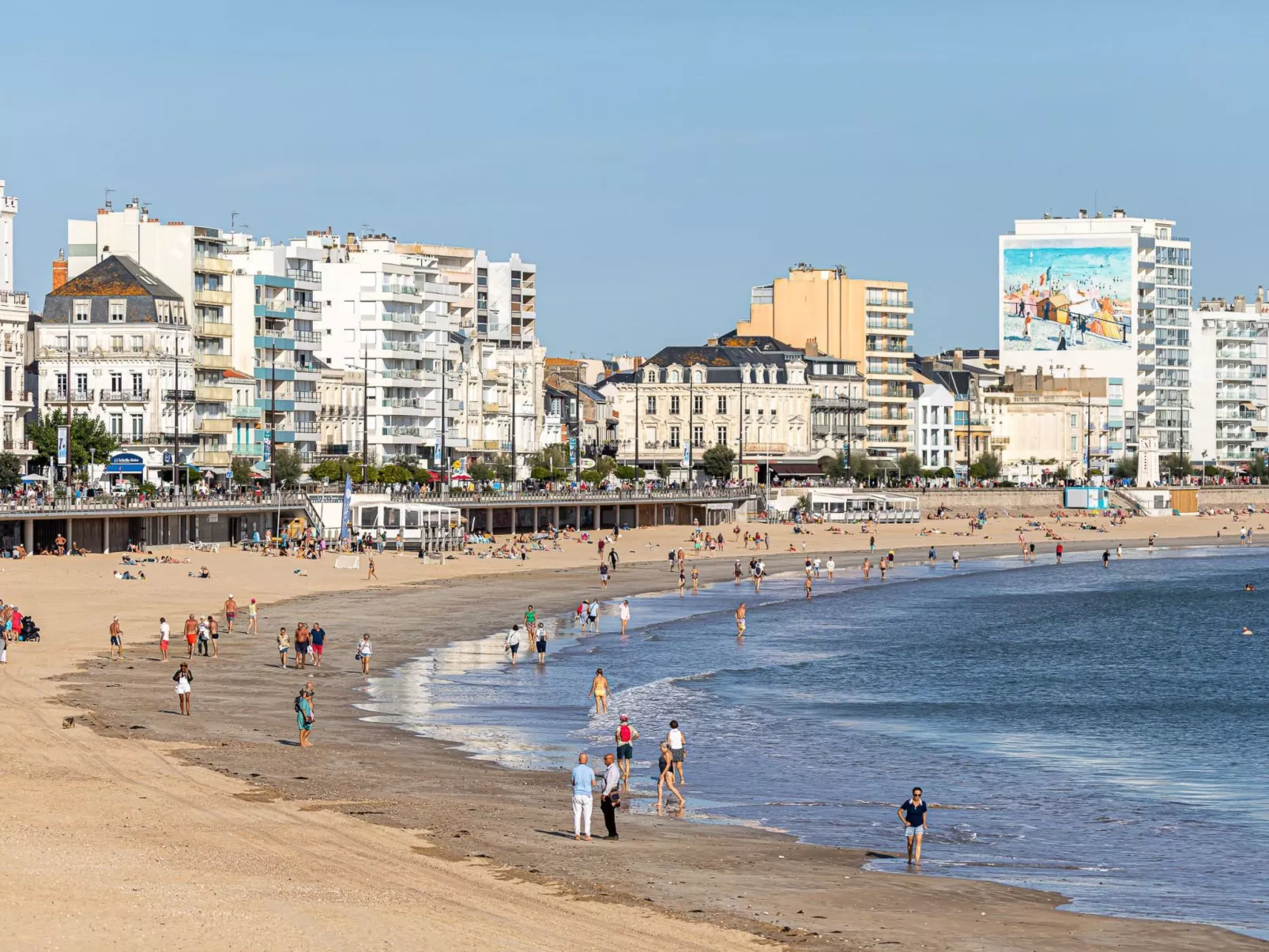 "Acacia" mit eigenem Pool-Buiten