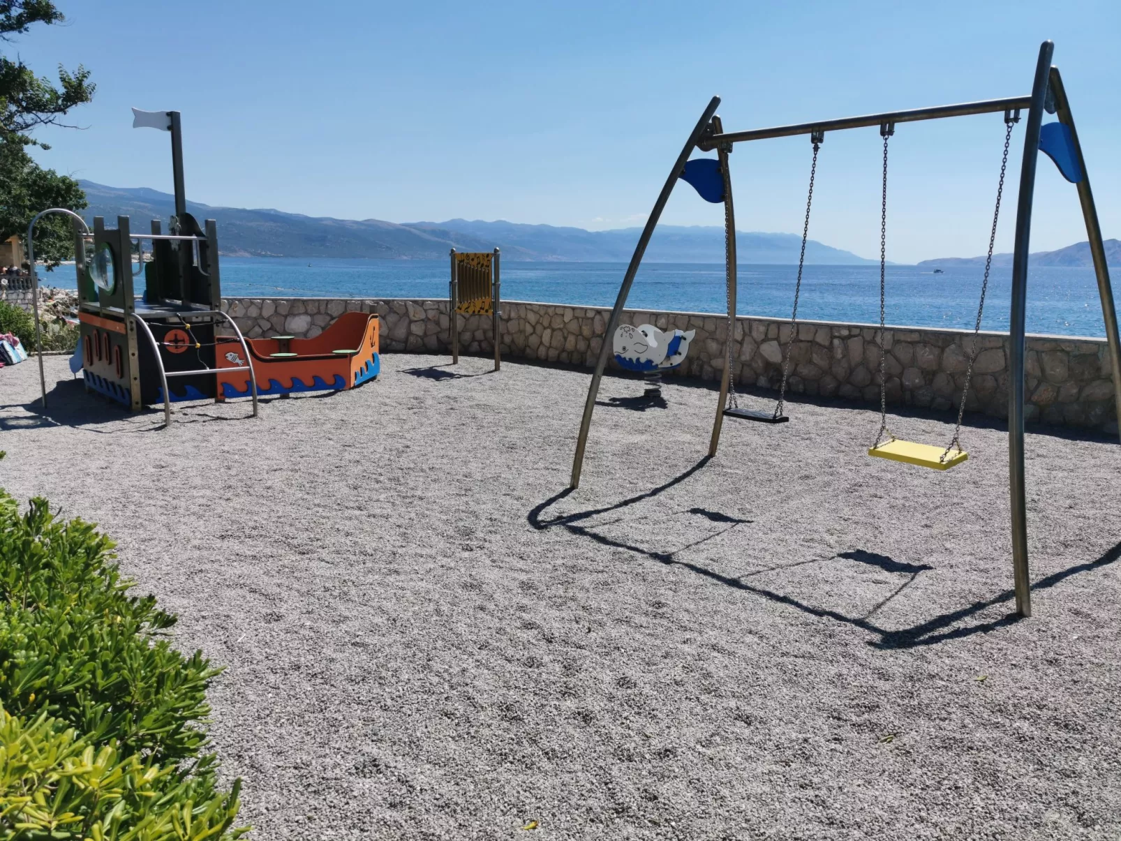 "Ana" mit Blick auf das Wasser-Buiten