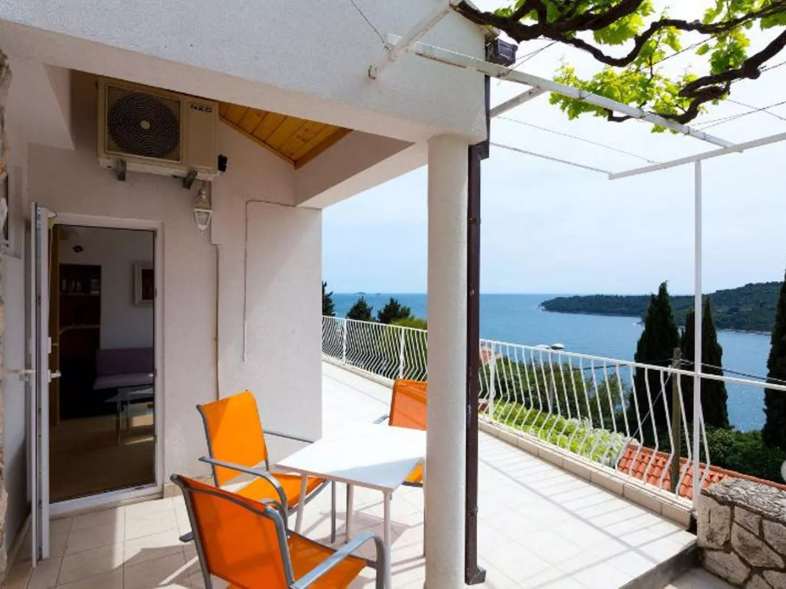 Charmantes Studio mit Meerblick-Buiten