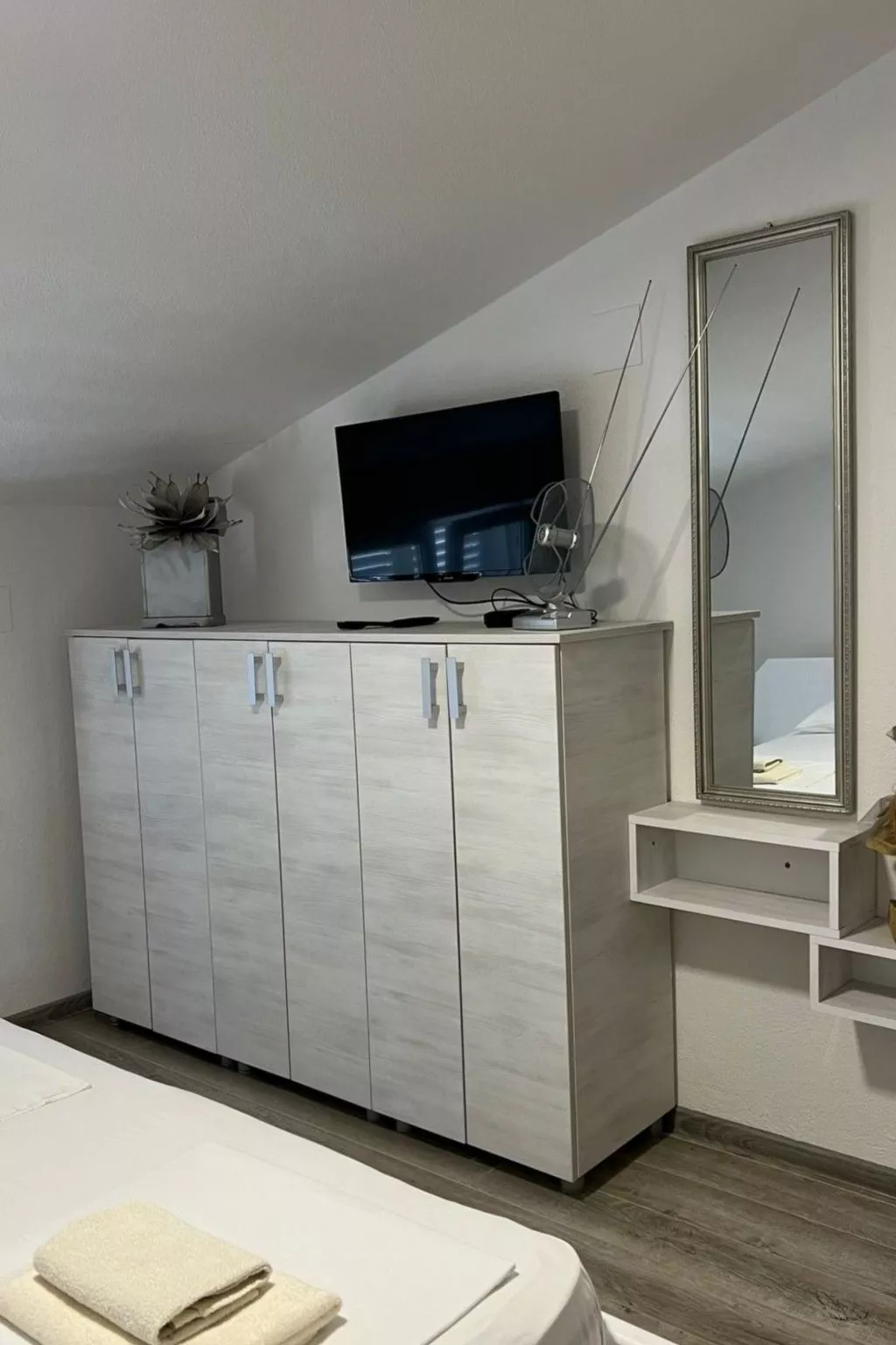 Wohnung Violett-Binnen