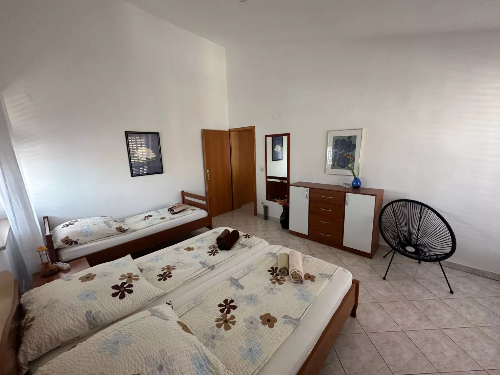 Appartement mit Balkon-Binnen