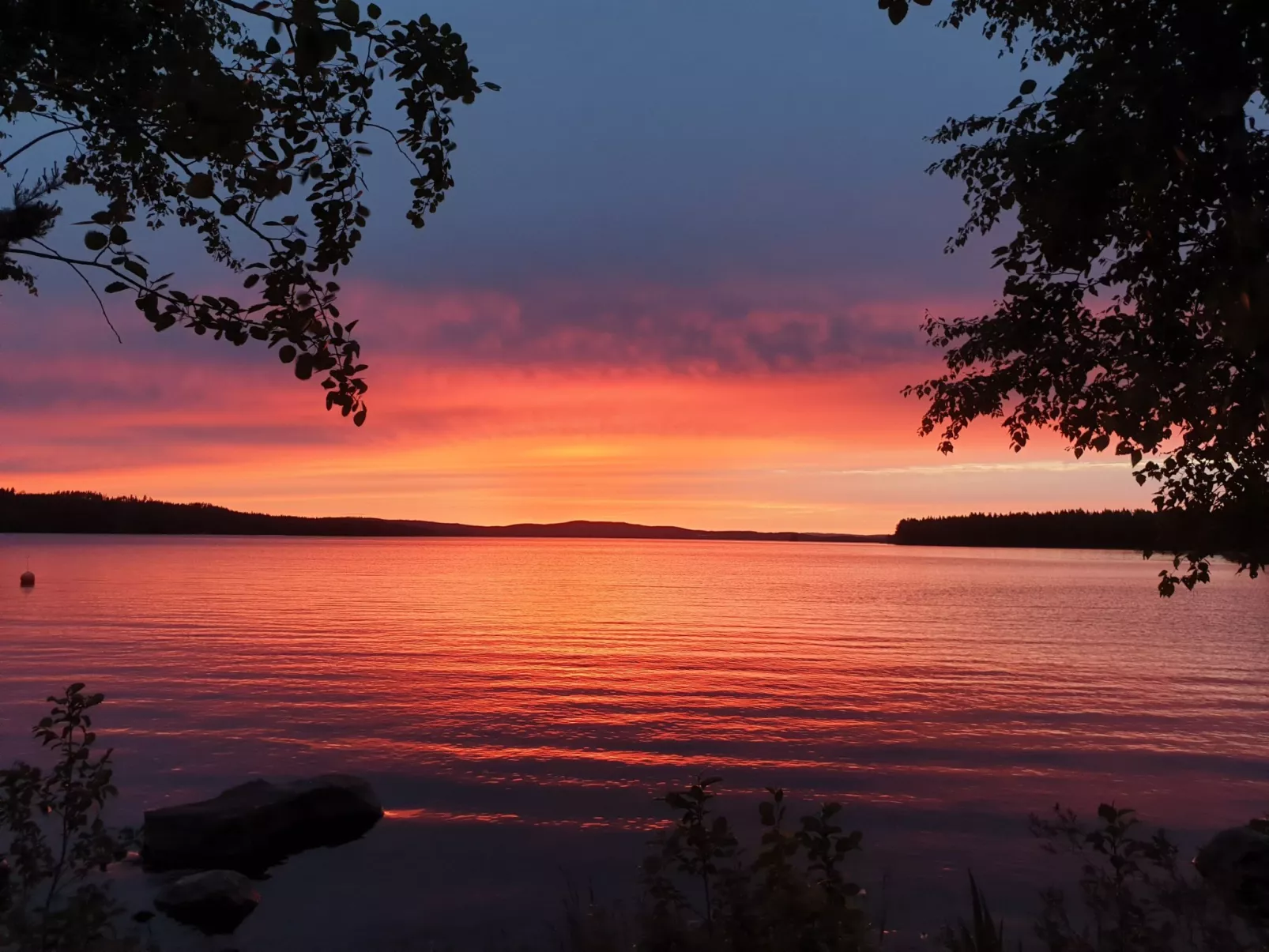 Schönes Ferienhaus am See Runn-Buiten
