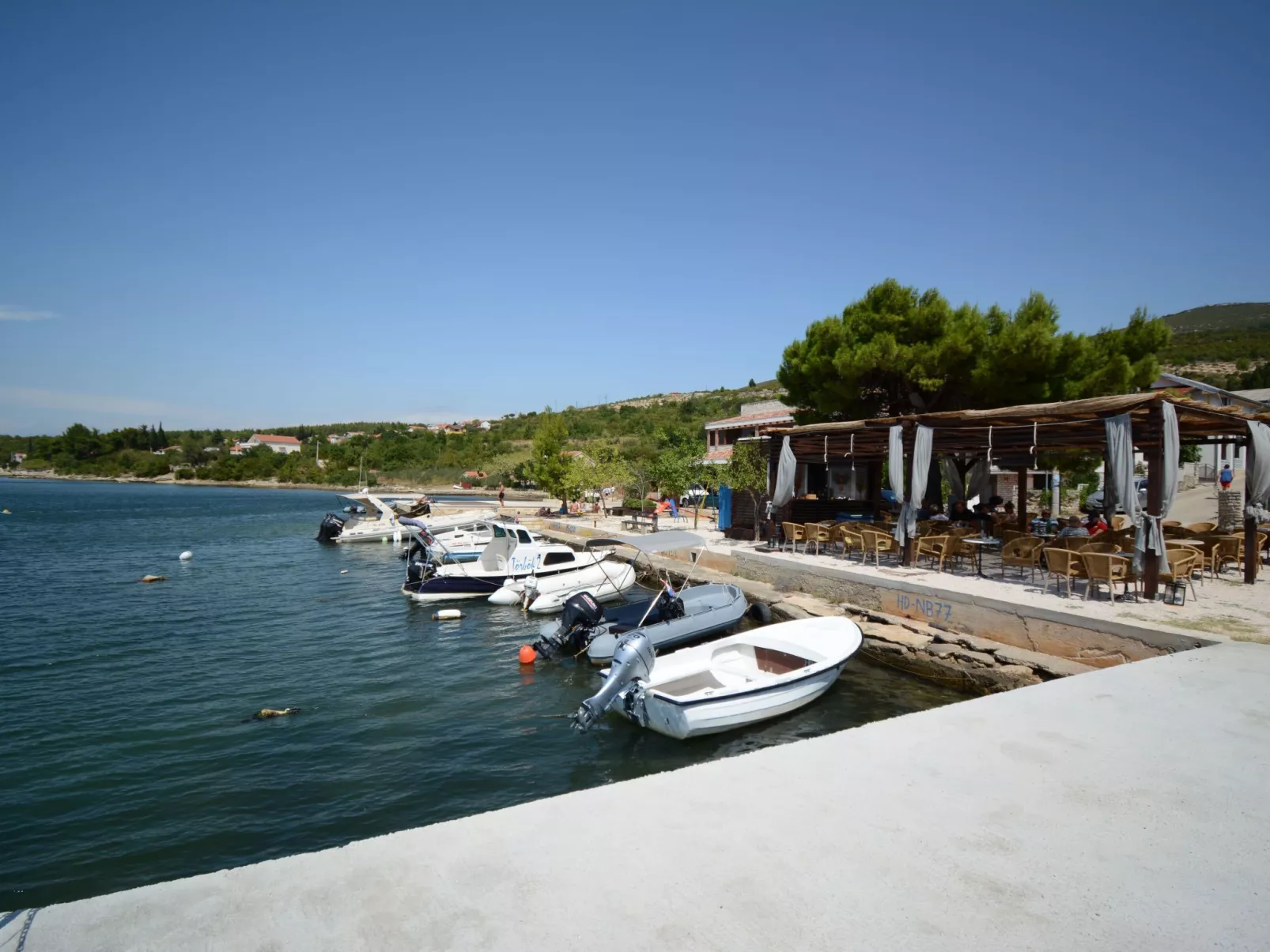 Villa mit beheiztem Pool mit Meerblick - TA Leut Agency-Buiten