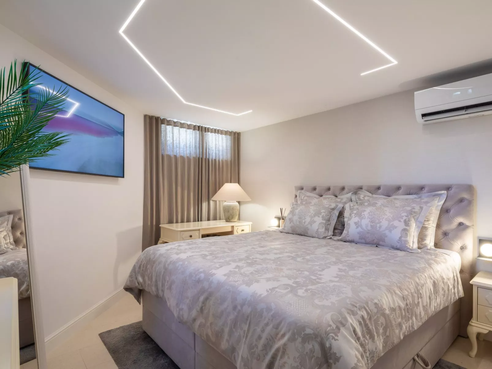 Villa L'orizzonte mit Außenküche in der Nähe von Trogir-Binnen