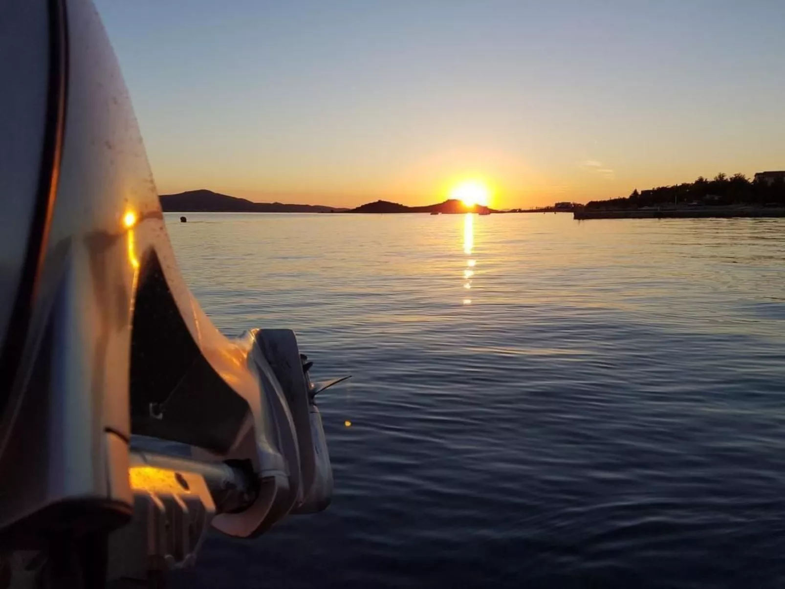 Wohnung in Turanj mit Grill-Buiten