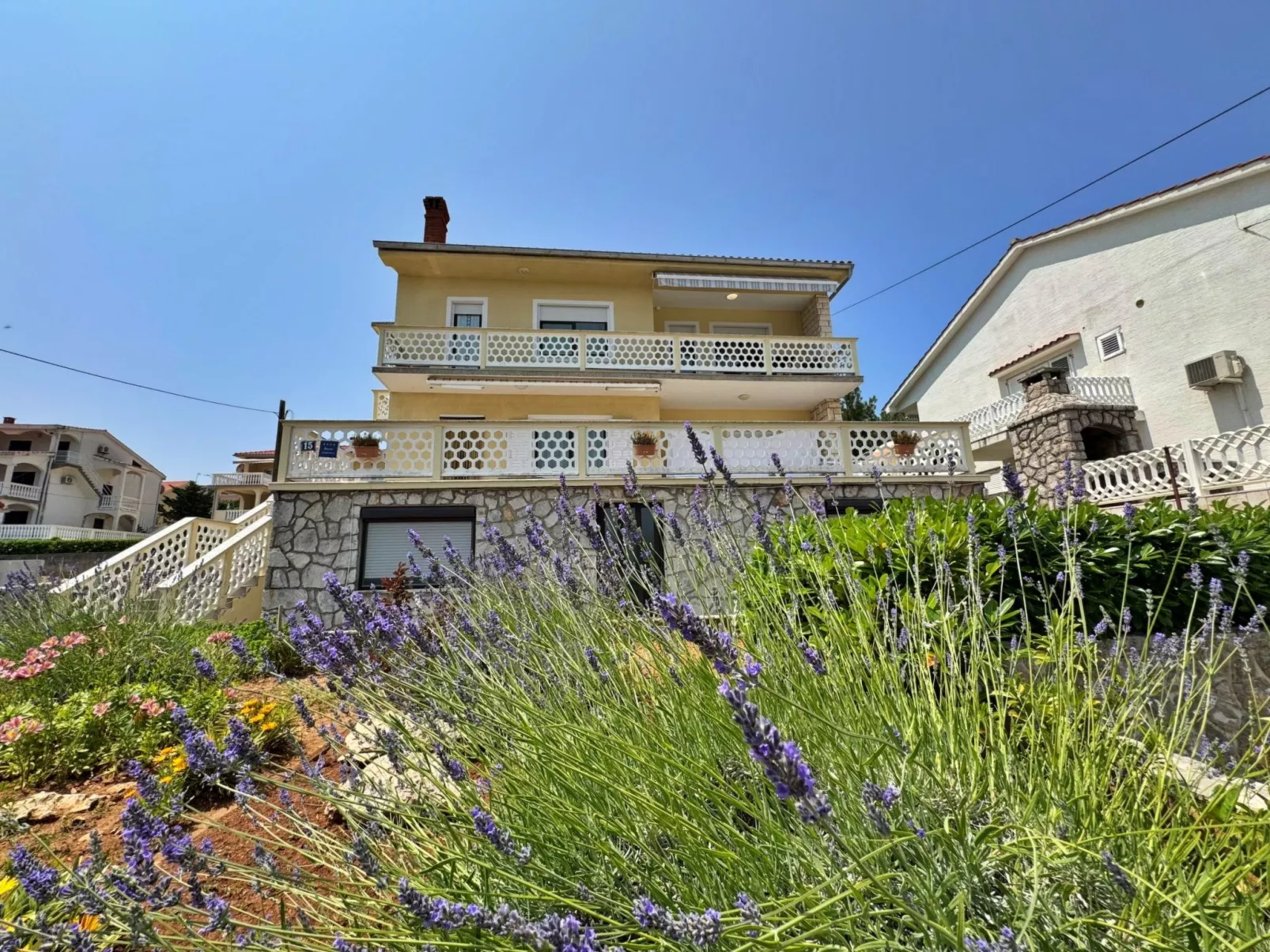 Apartment Rozi-Image-tags.info