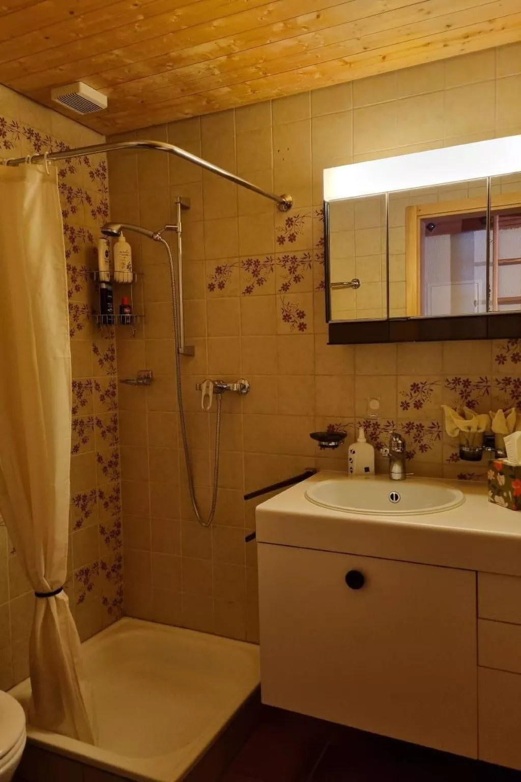 Hüttbödeli-Image-tags.info