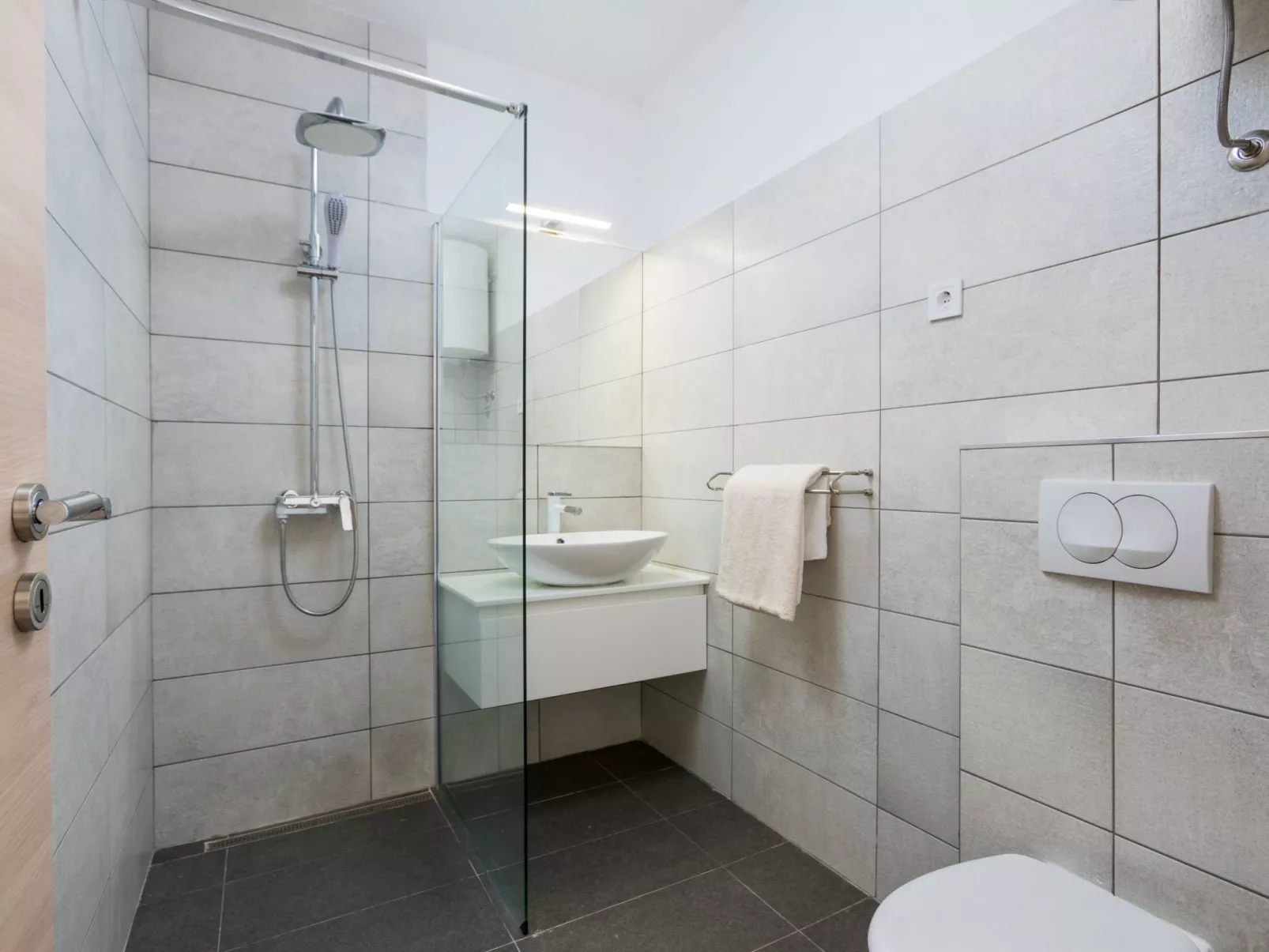 Seaside Villa Lara mit beheiztem Swimmingpool-Binnen