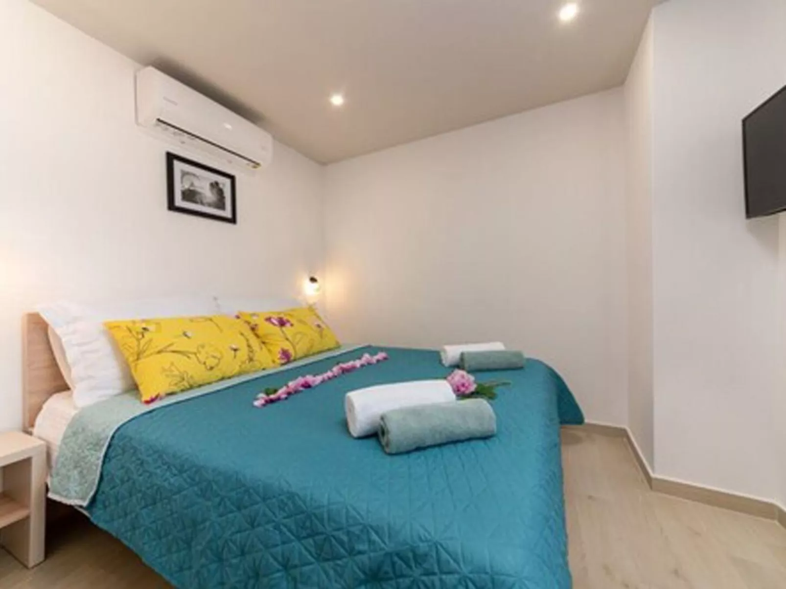 Mit Whirlpool und Sauna, in Kastelir-Binnen