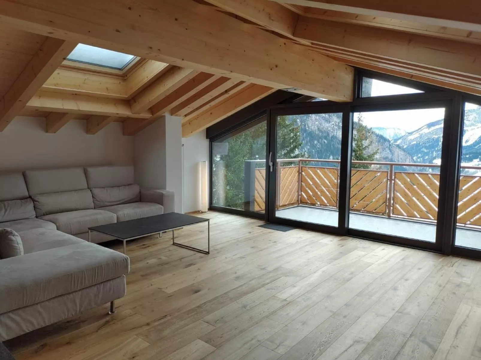 Diana 9 Attika-Image-tags.info