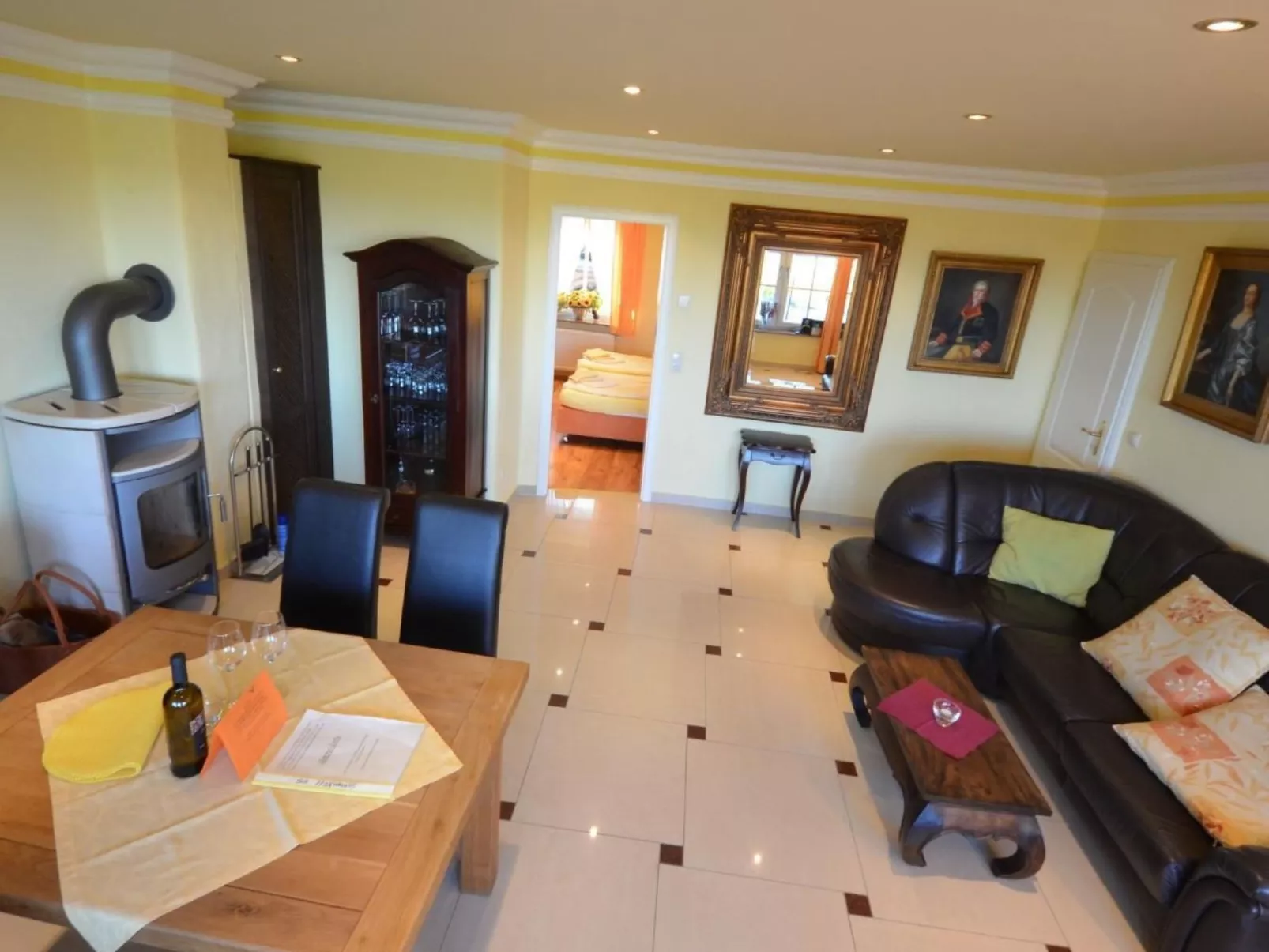 Wunderschönes Appartement mit Garten und Terrasse-Binnen