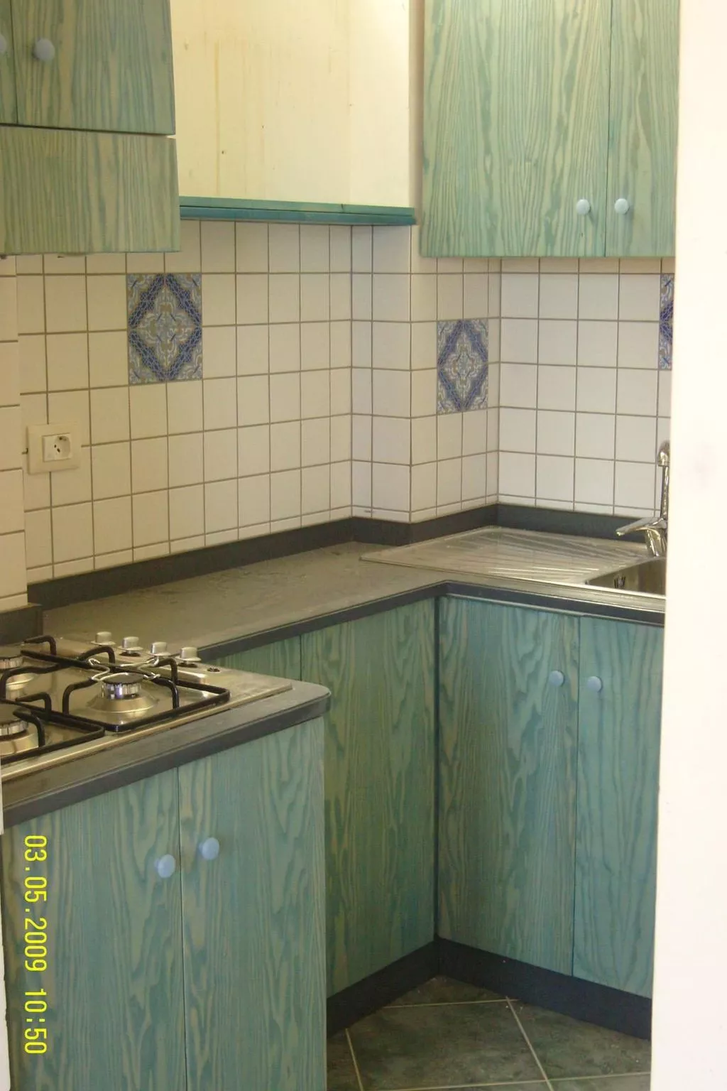 Flacher Kirschbaum-Binnen