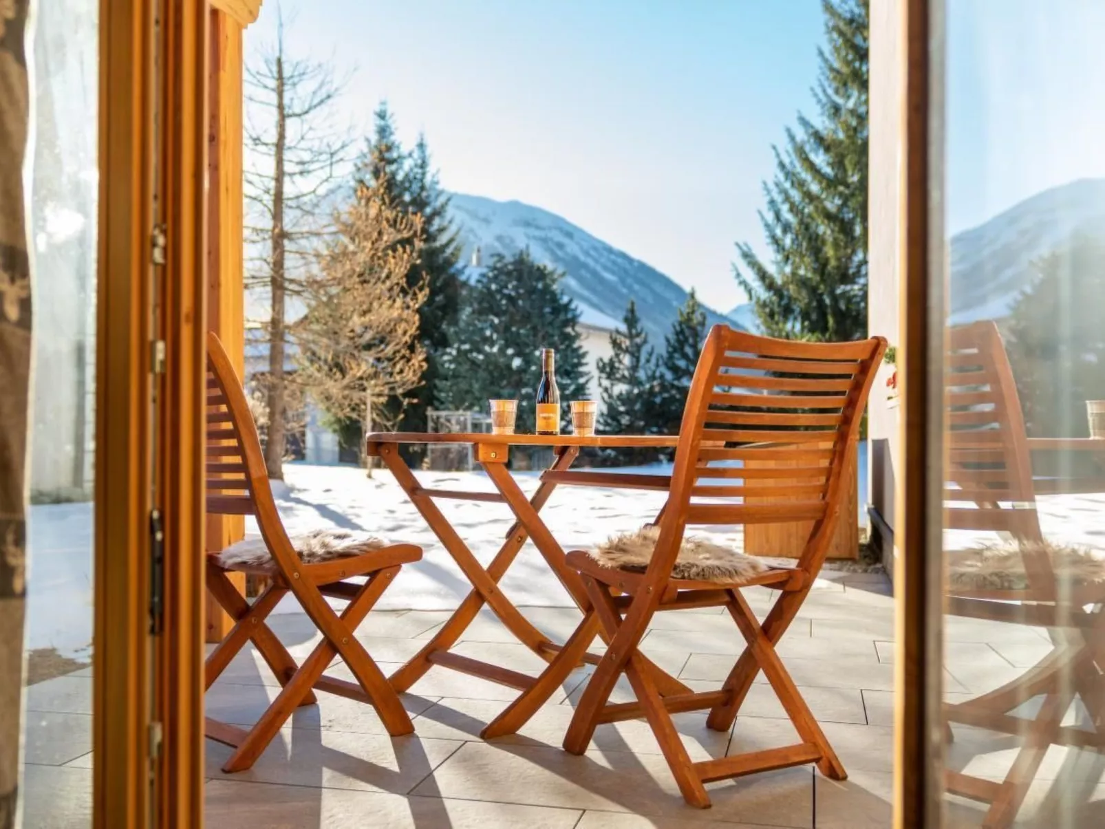 Engadin Chalet Apart-Binnen