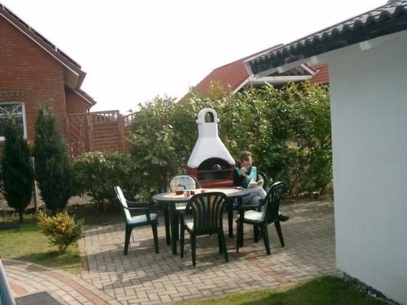 Leuchtturm mit Sauna und Whirlpool-Buiten