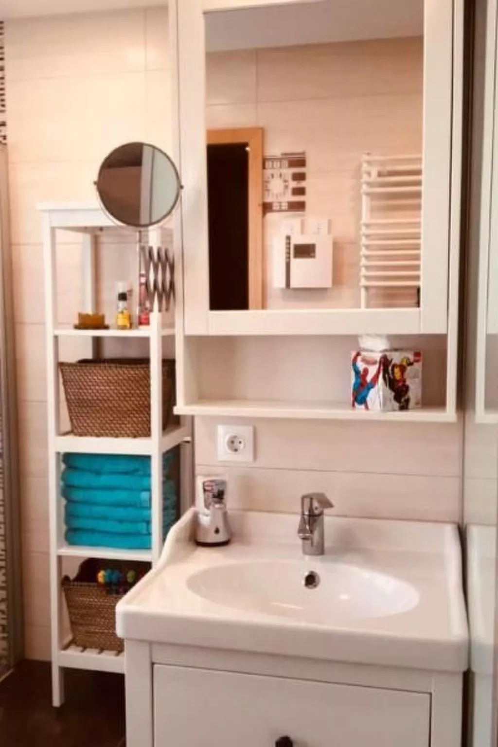 Schwimmendes Haus Elandi-Image-tags.info