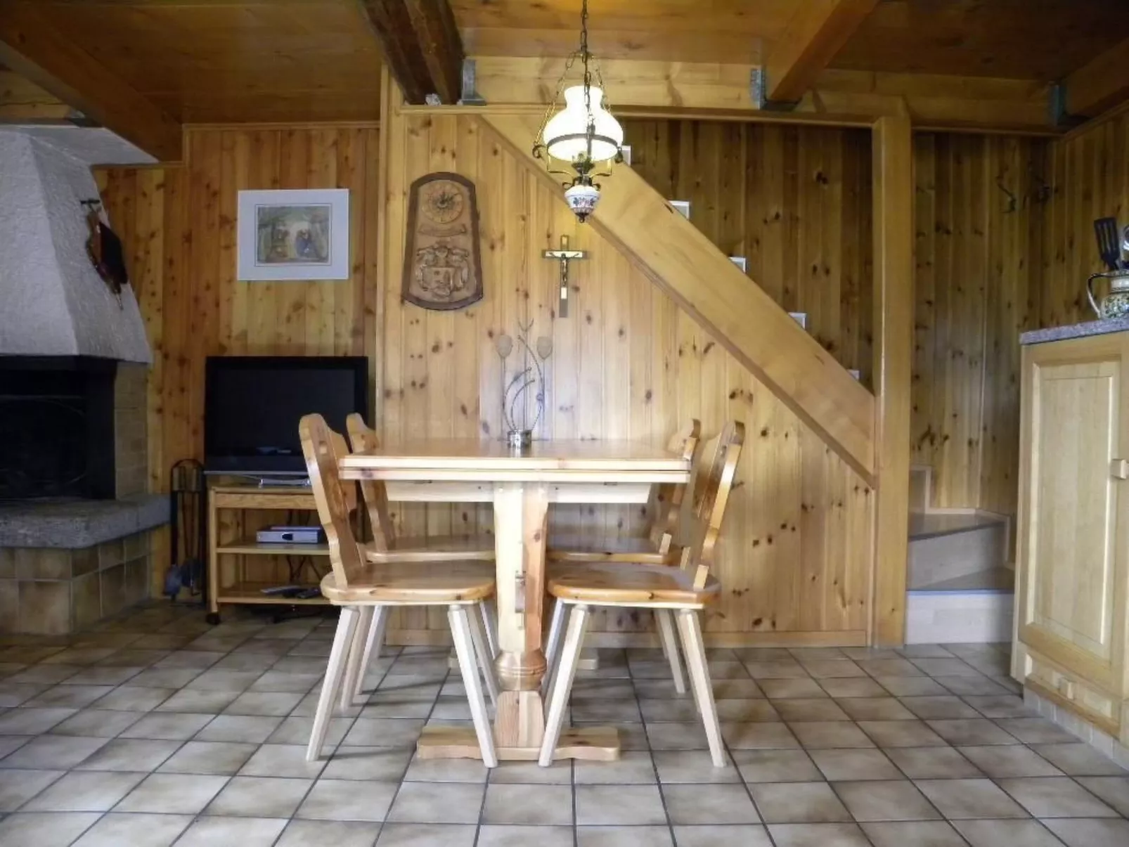 Chalet Spycher-Binnen