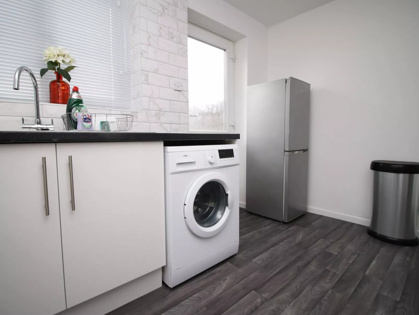 2 Schlafzimmer Haus- 3 Betten, Kostenloses Parken, WiFi, Patio-Image-tags.info