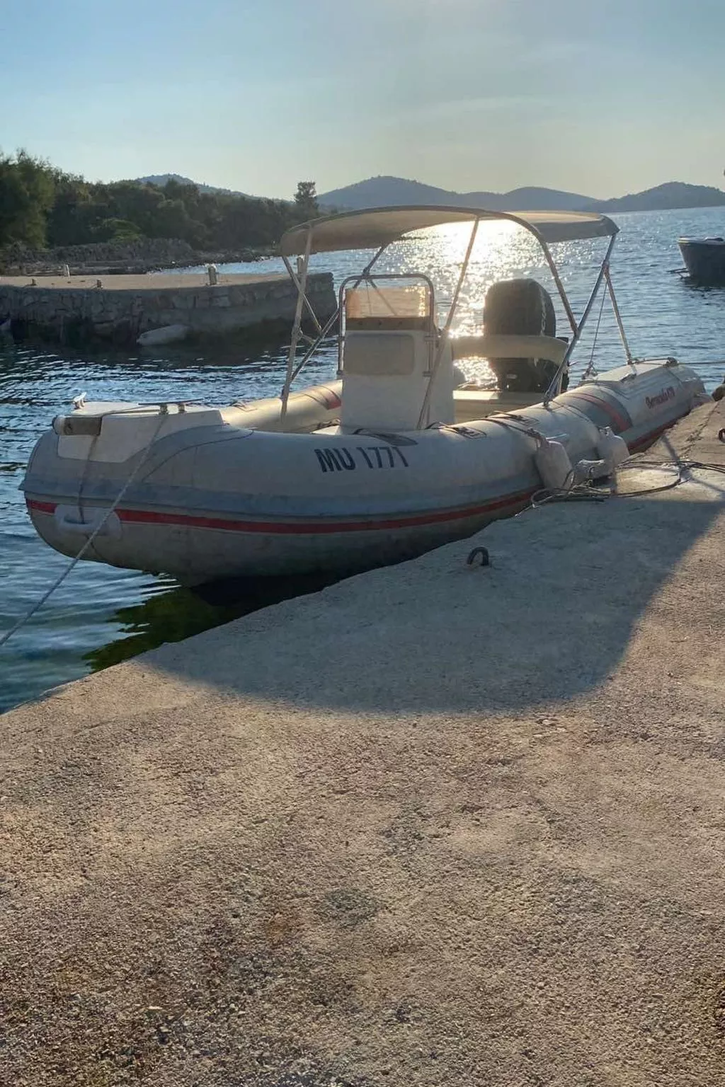 Strandhaus Lady - Ferienanlage Bain, Žut - Kornati-Buiten