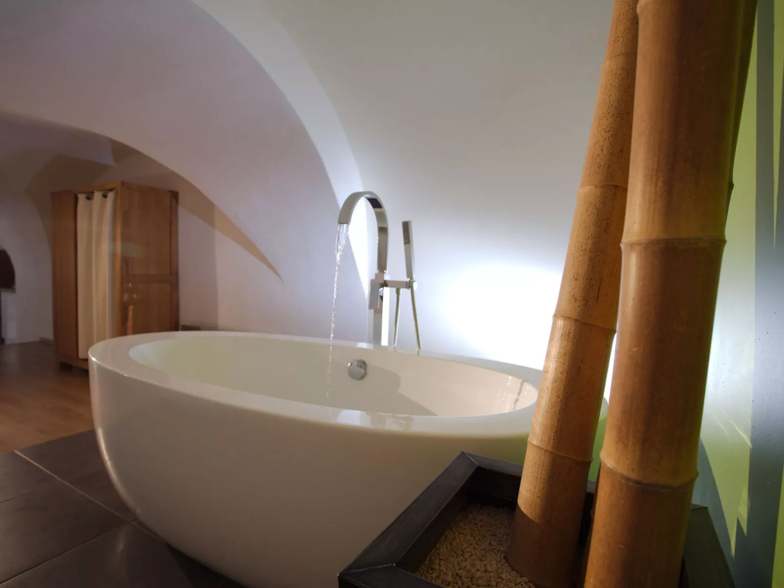 Domaine "Rêve d'Evan" mit Infinity-Pool-Binnen