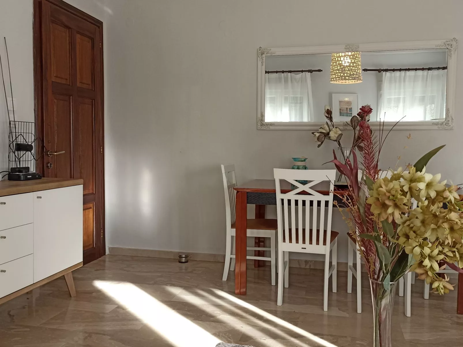 "Villa siesta" in Strandnähe-Binnen