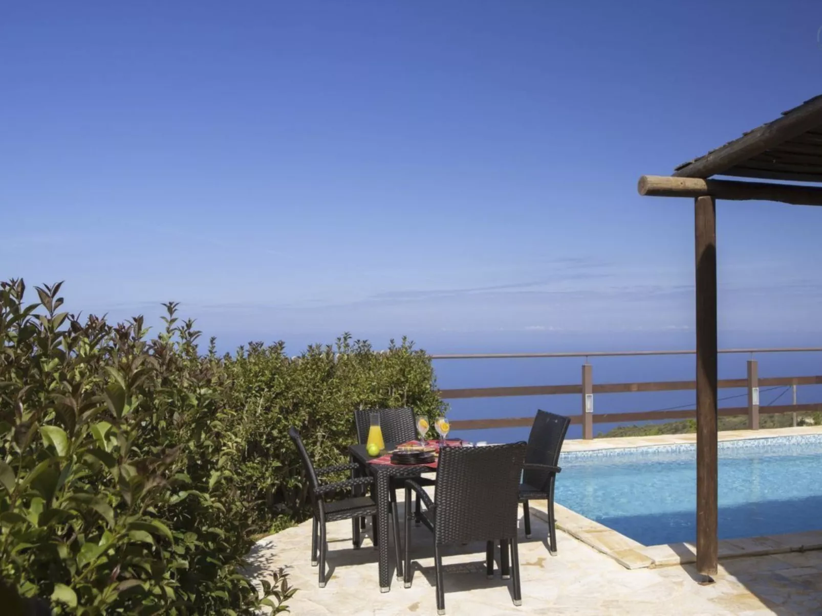 Schönes Haus in Apollonii mit privatem Pool-Buiten