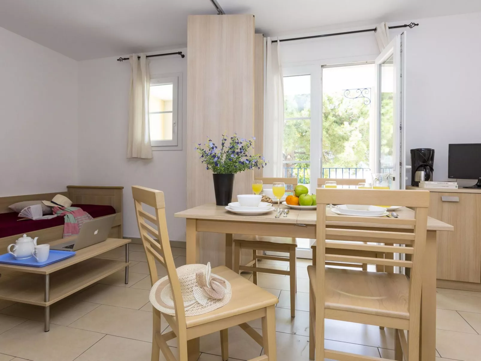 Am Meer in Korsika-Image-tags.info