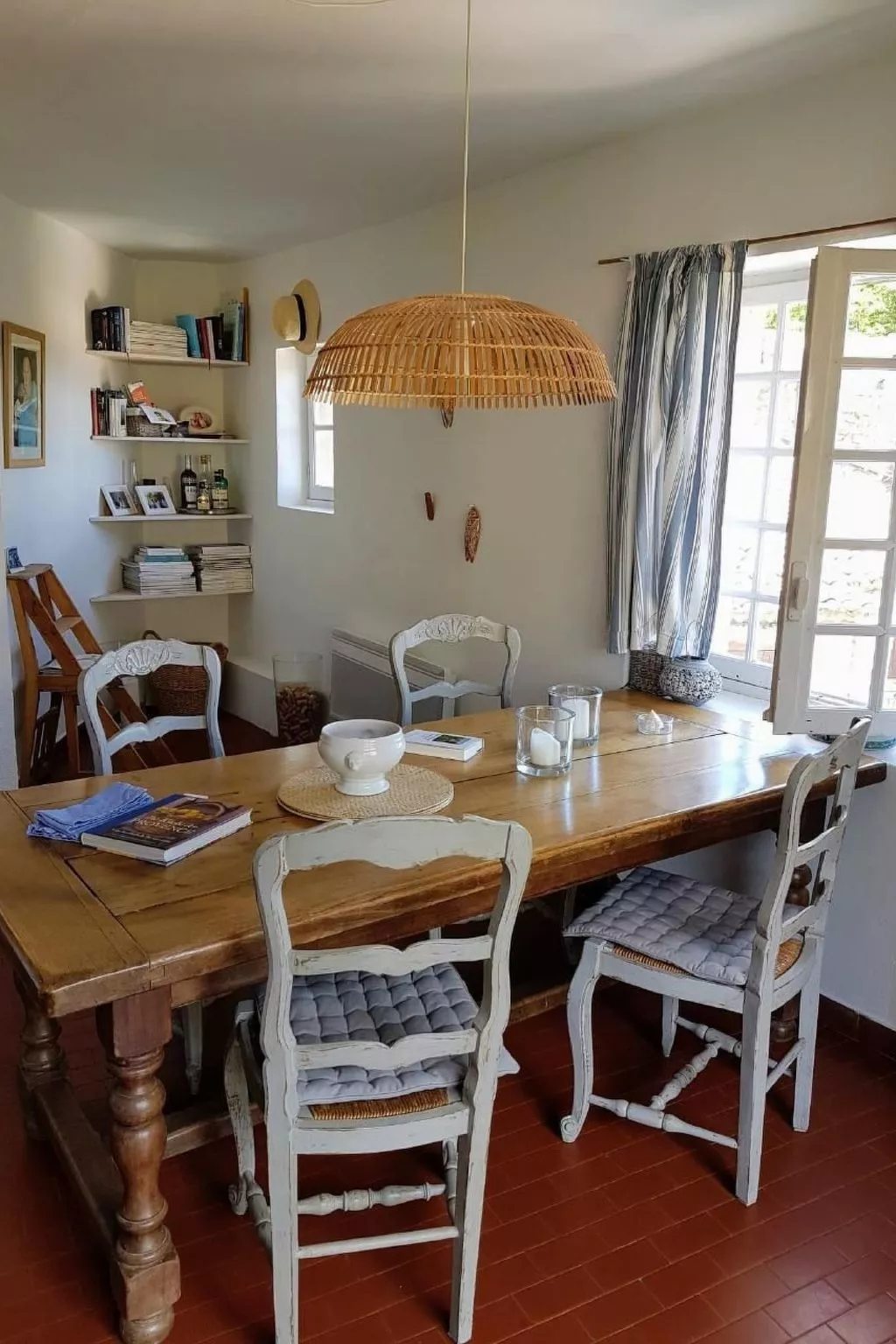 Provenzalisches Haus aus Naturstein in Gigondas